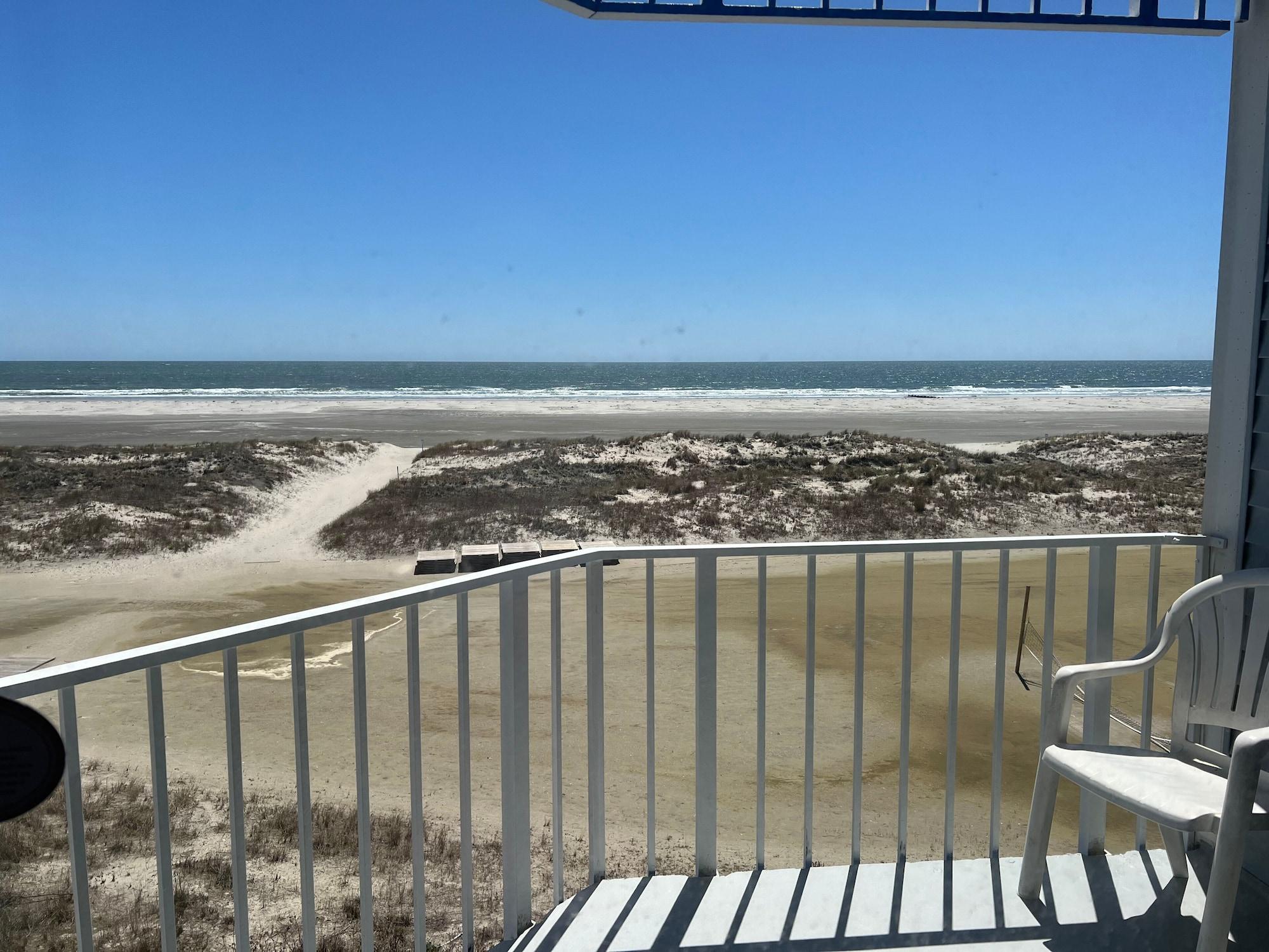 Playa El Coronado Resort