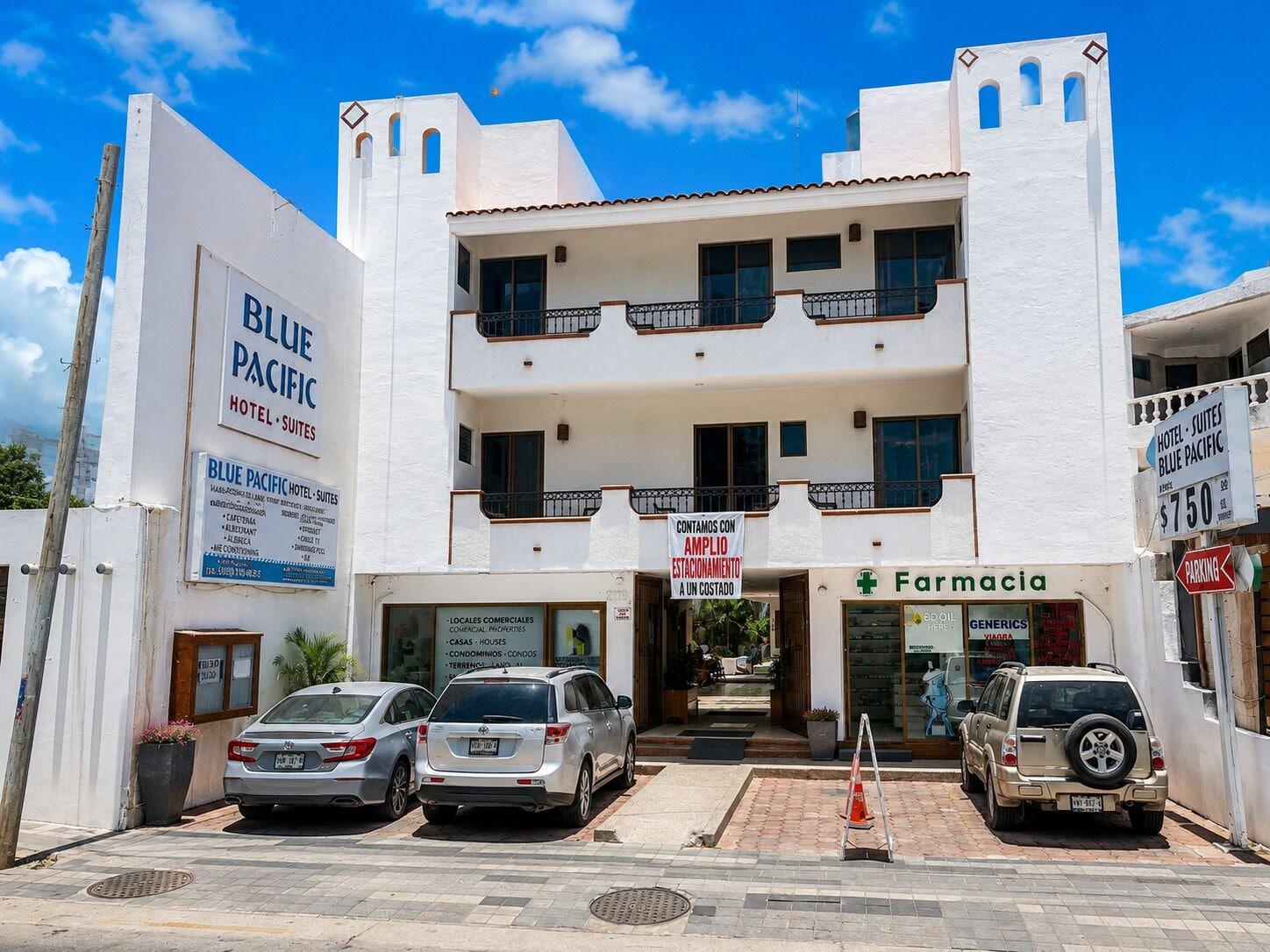 Varios Blue Pacific Suites