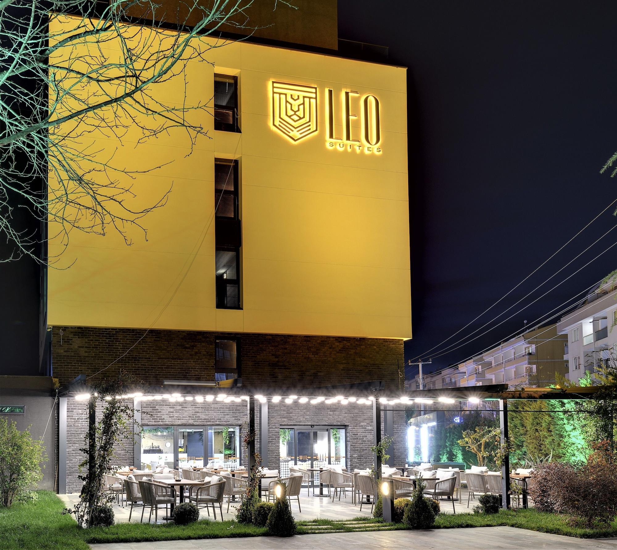 Vista Exterior Leo suites Hotel