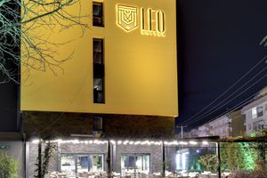 Alojamiento - Leo suites Hotel