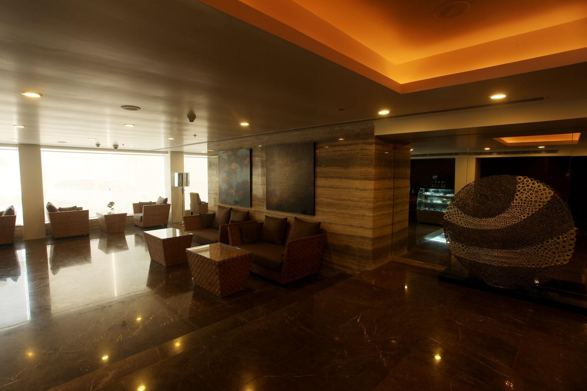 Vista Lobby Paradigm Sarovar Portico Kakinada