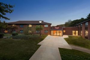 Alojamiento - Ramada by Wyndham Bristol West