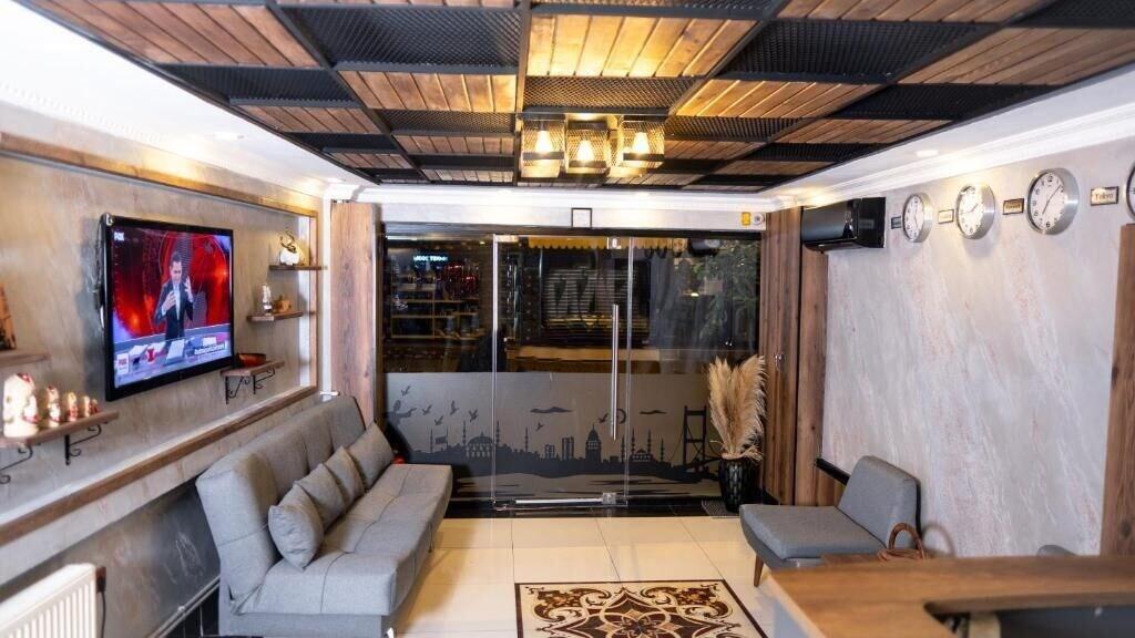 Vista Lobby Insta Hotel Karakoy