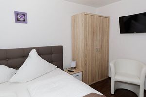 Alojamiento - Hotel Hüttl