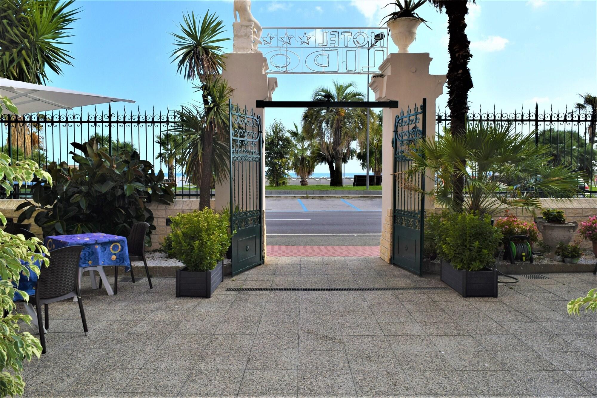 Vista Exterior Hotel Lido