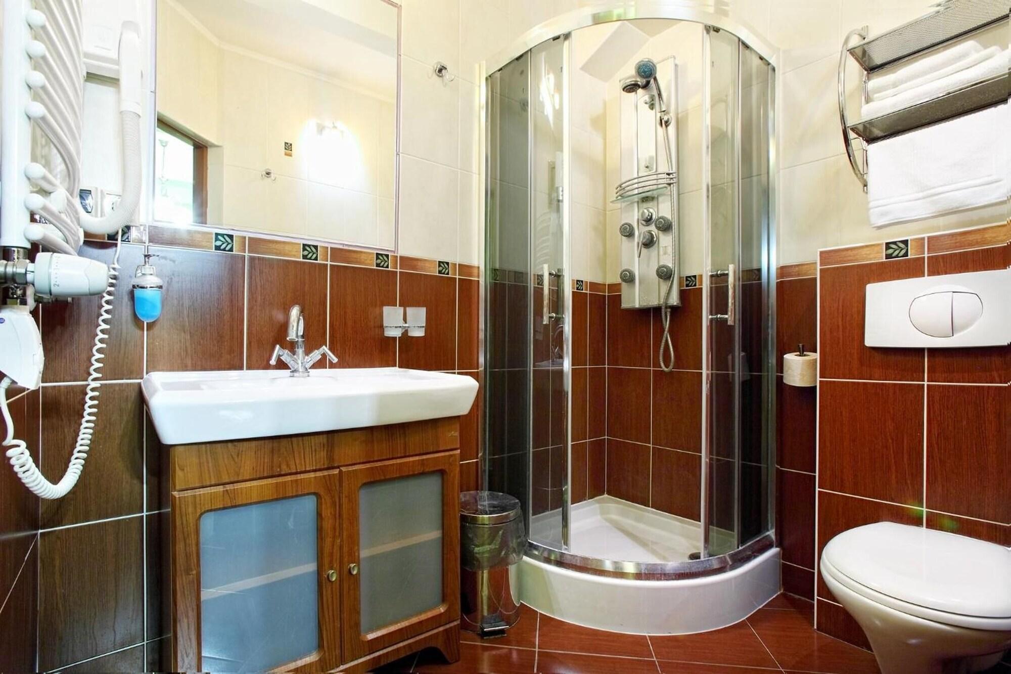 Equipamiento de Habitación Usługi Noclegowe 17