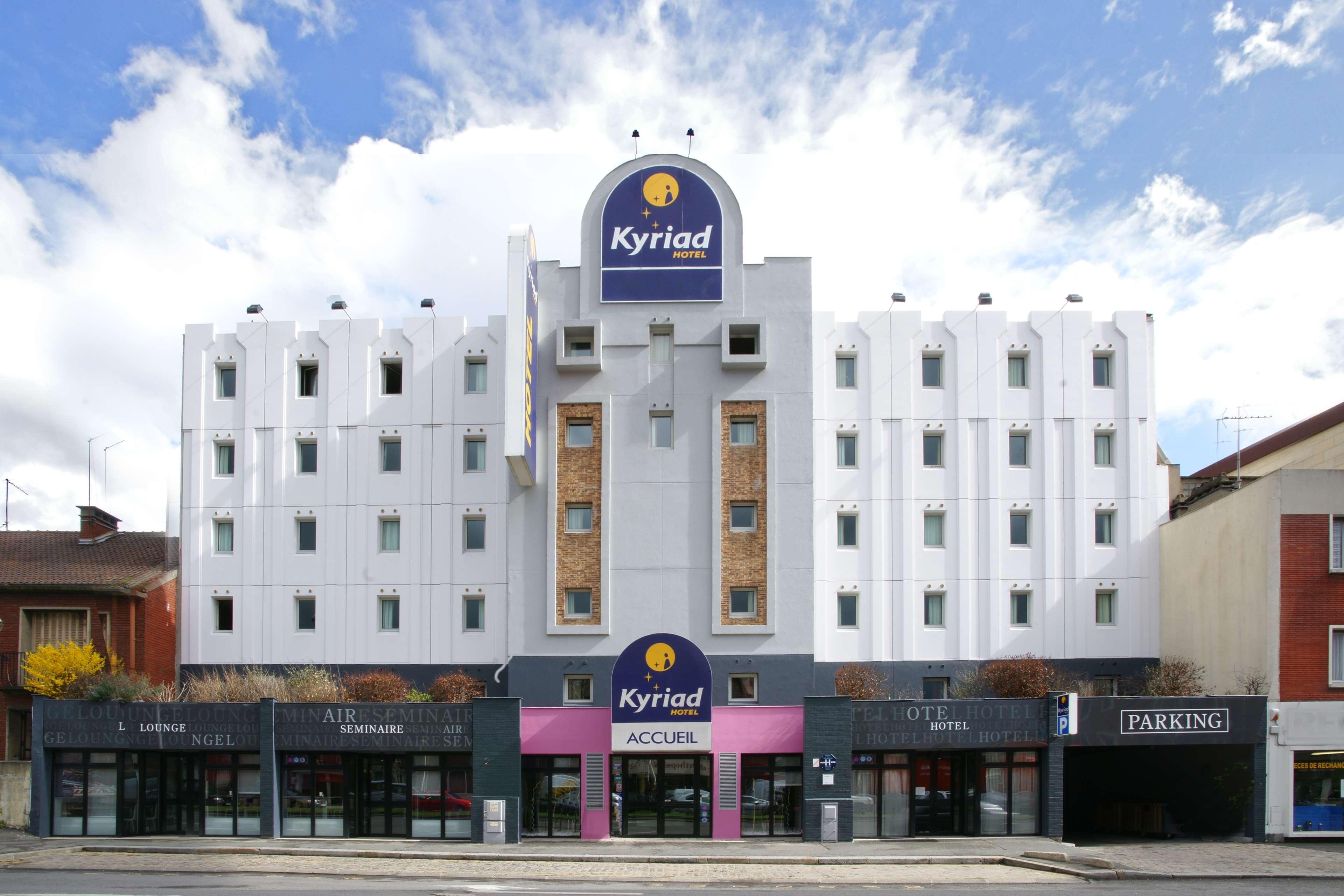 Vista Exterior Hotel Kyriad Le Bourget Centre-Parc des Expositions