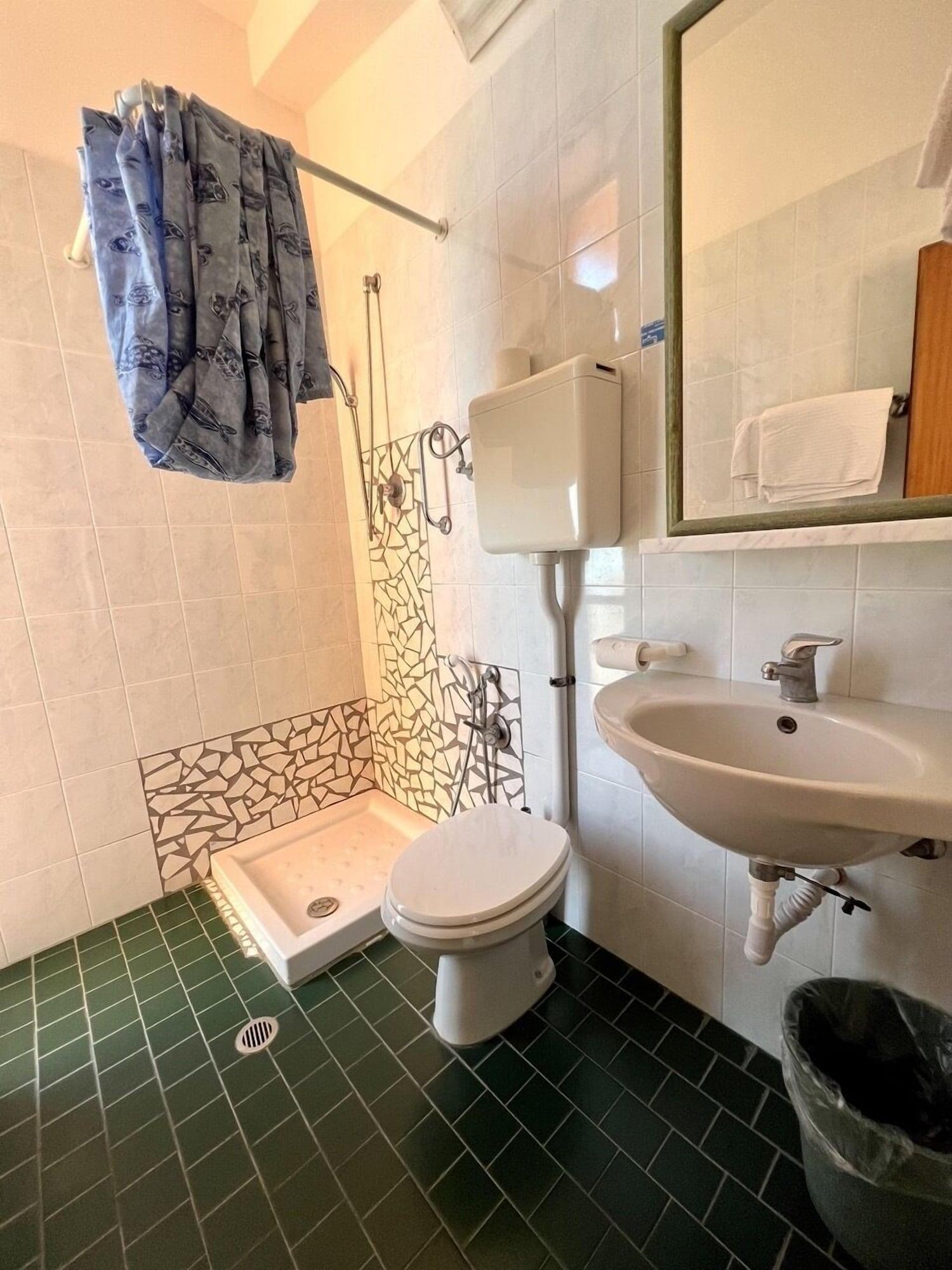 Equipamiento de Habitación Hotel Giorgetti Orange