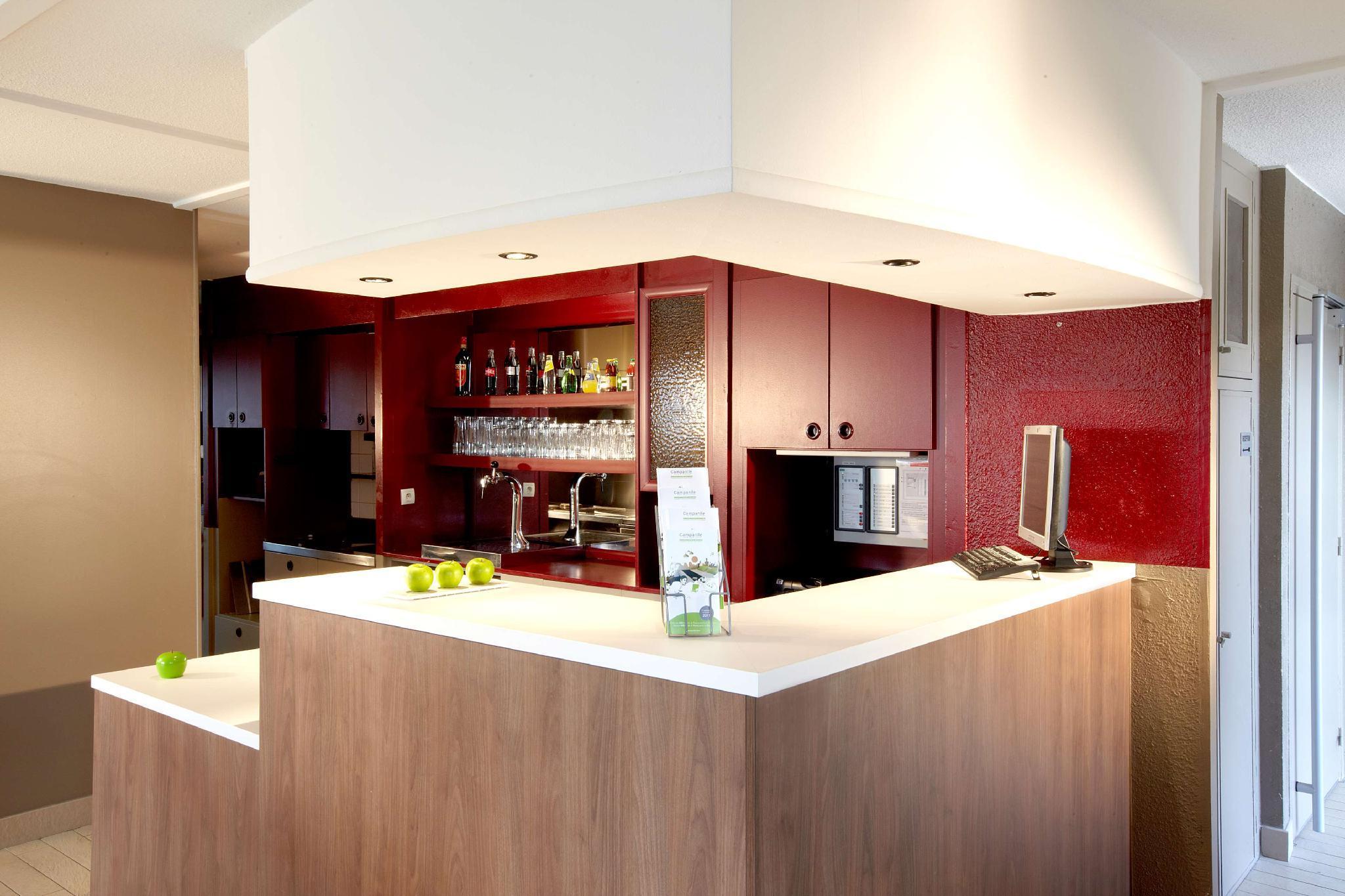 Vista Lobby KYRIAD DIRECT LE HAVRE EST - Gonfreville