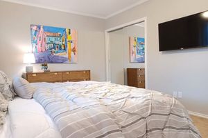 Alquiler Vacacional - Fully Equipped Comfy Home in Charming Neighborhood!