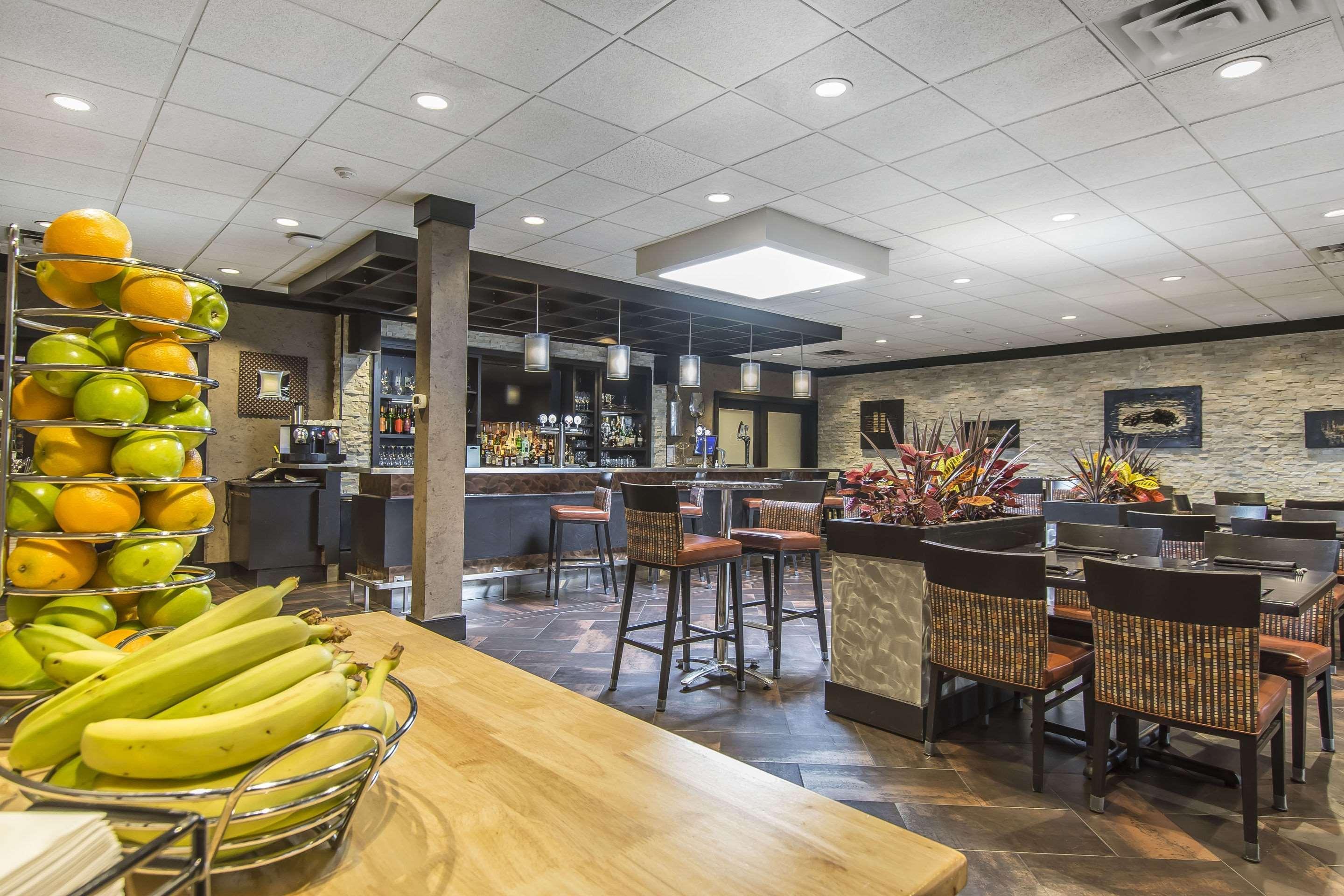 Restaurant Quattro Hotel & Conference Centre, Ascend Hotel Collection