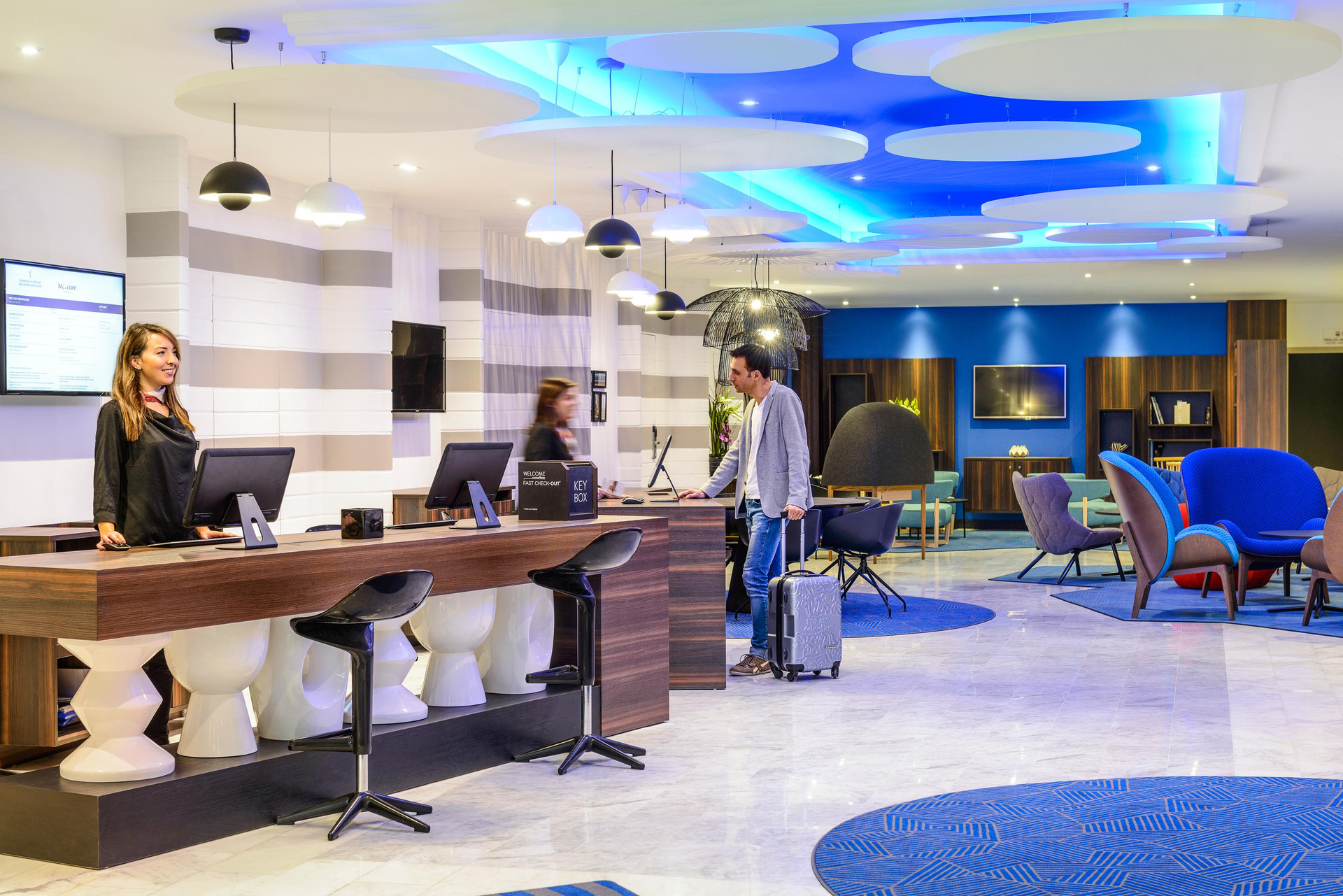 Vista Lobby Nice Centre Hotel