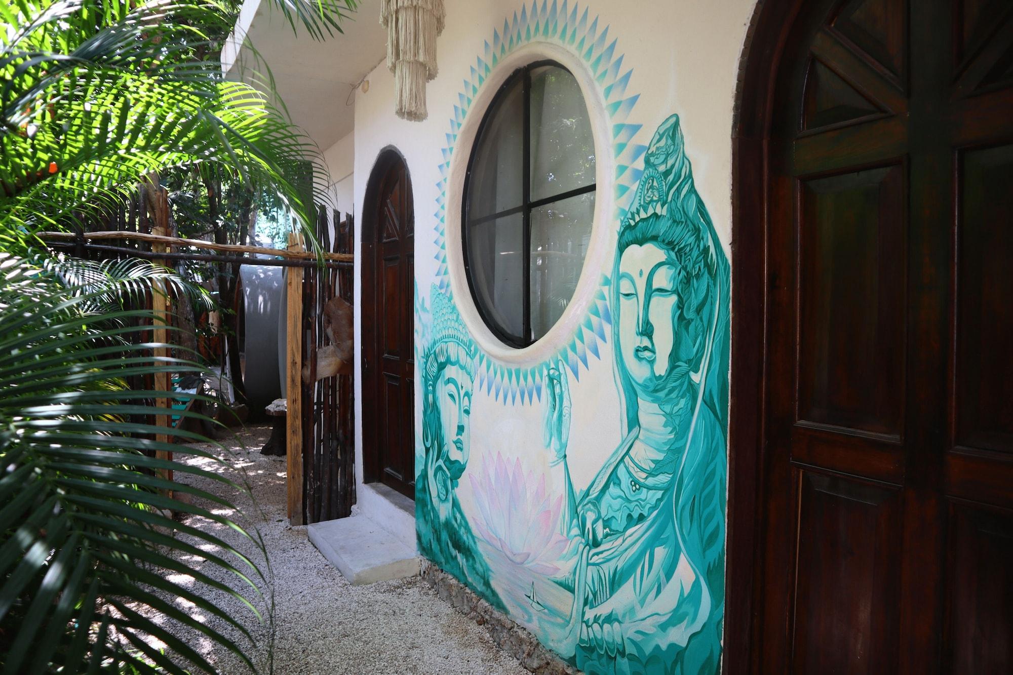 Comodidades del Alojamiento Tubo Tulum Hostel