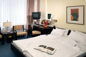 Alojamiento - City Partner Hotel Astoria