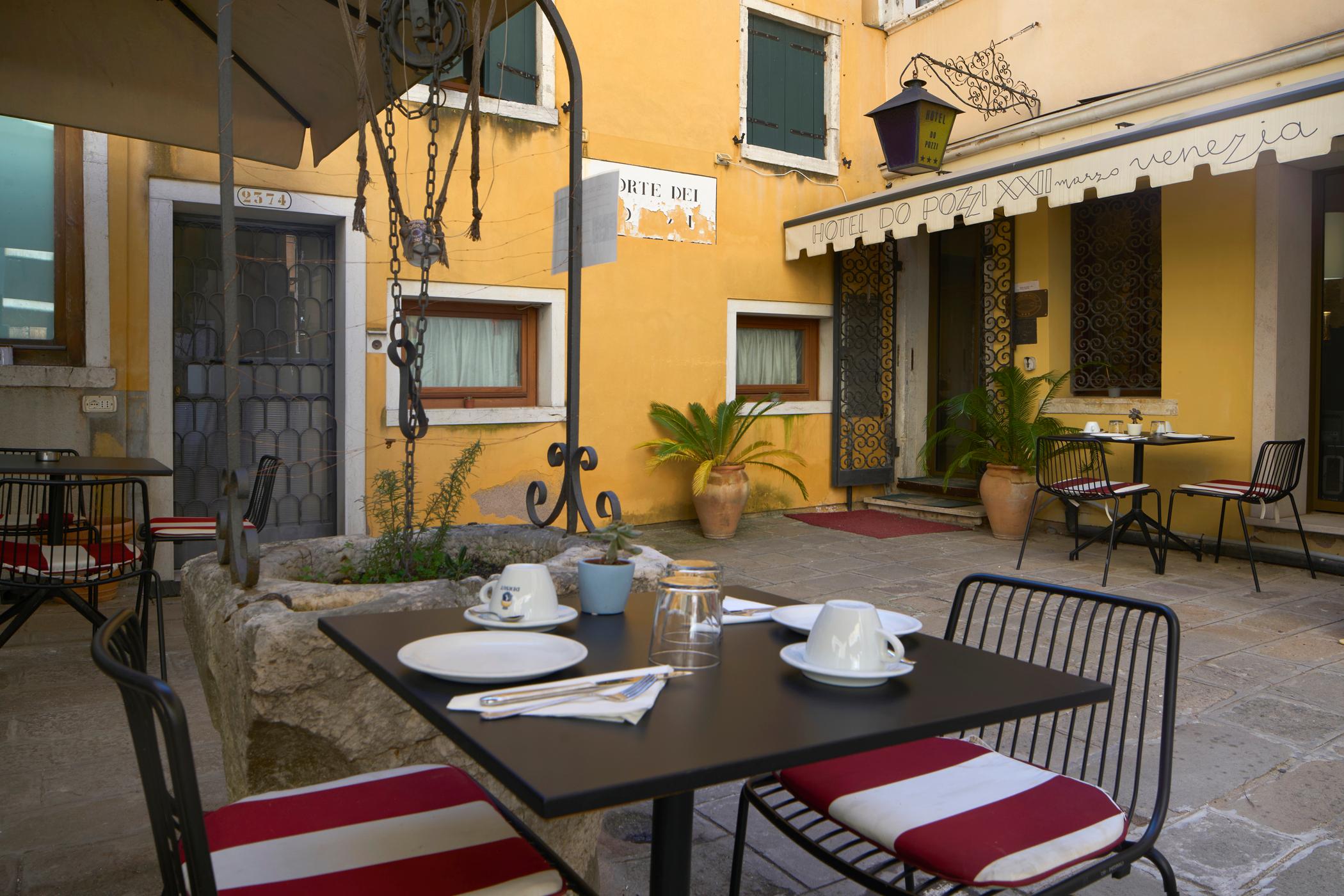 Varios Hotel Do Pozzi