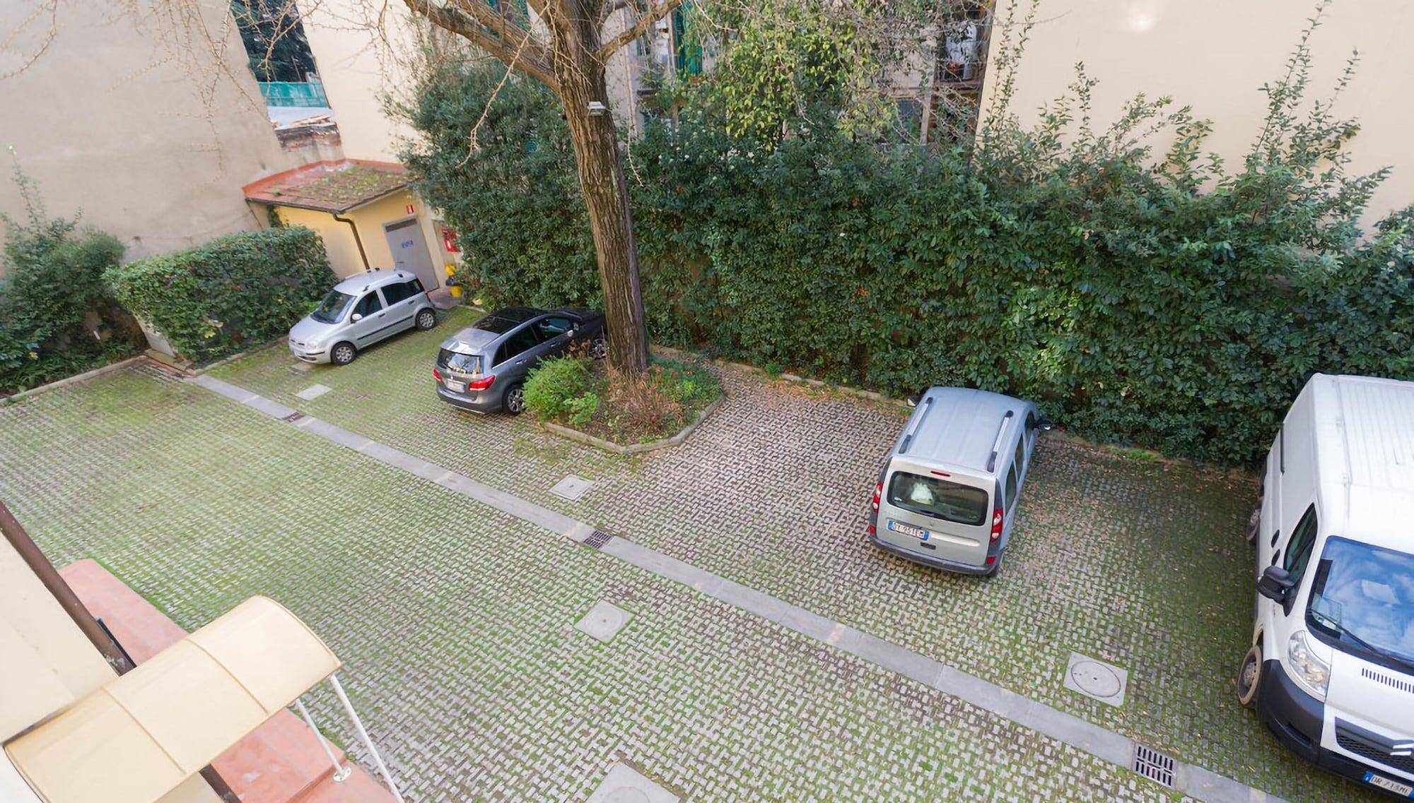 Vista Exterior Hotel La Fortezza