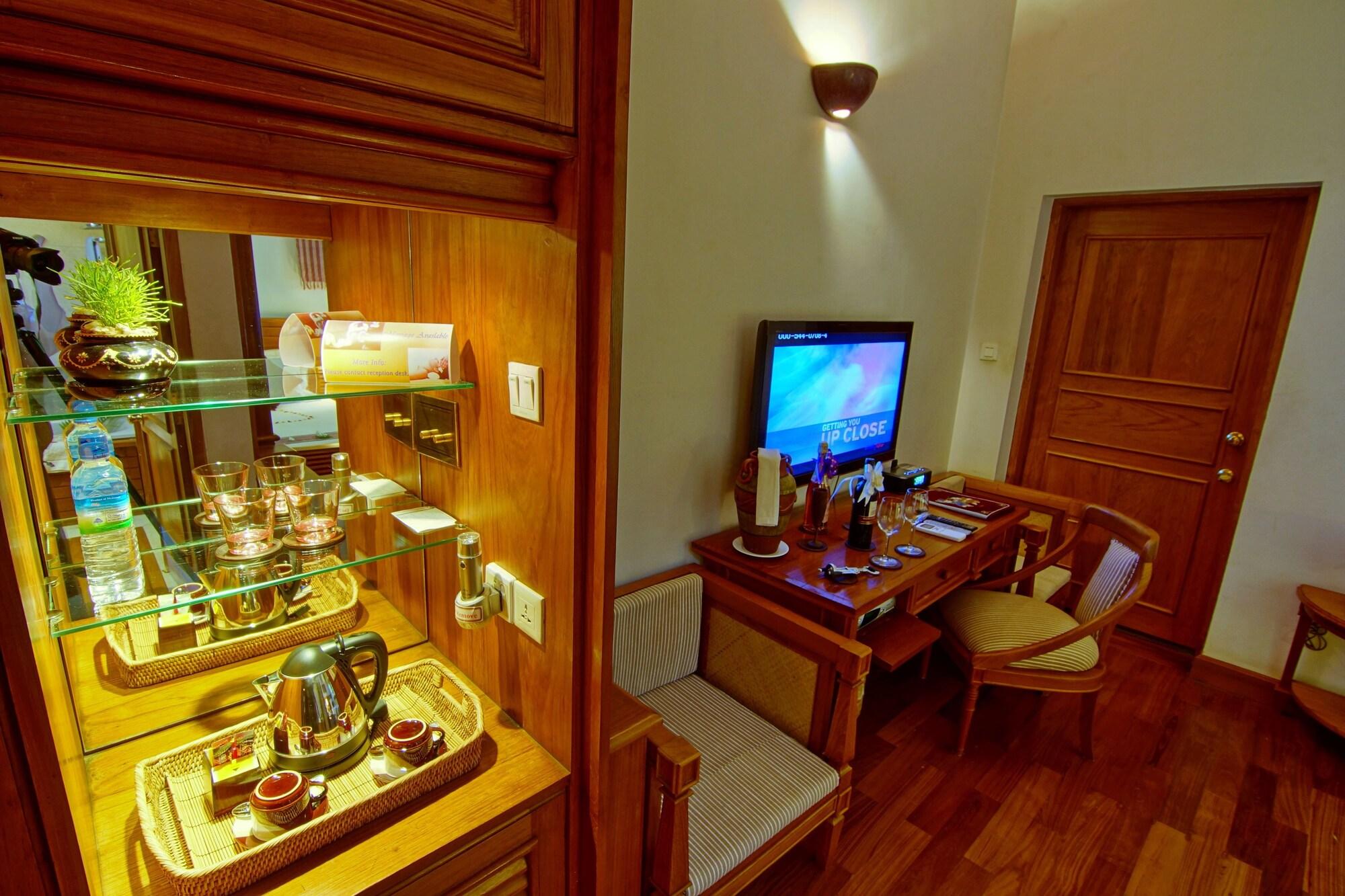 Habitación Hotel by the Red Canal