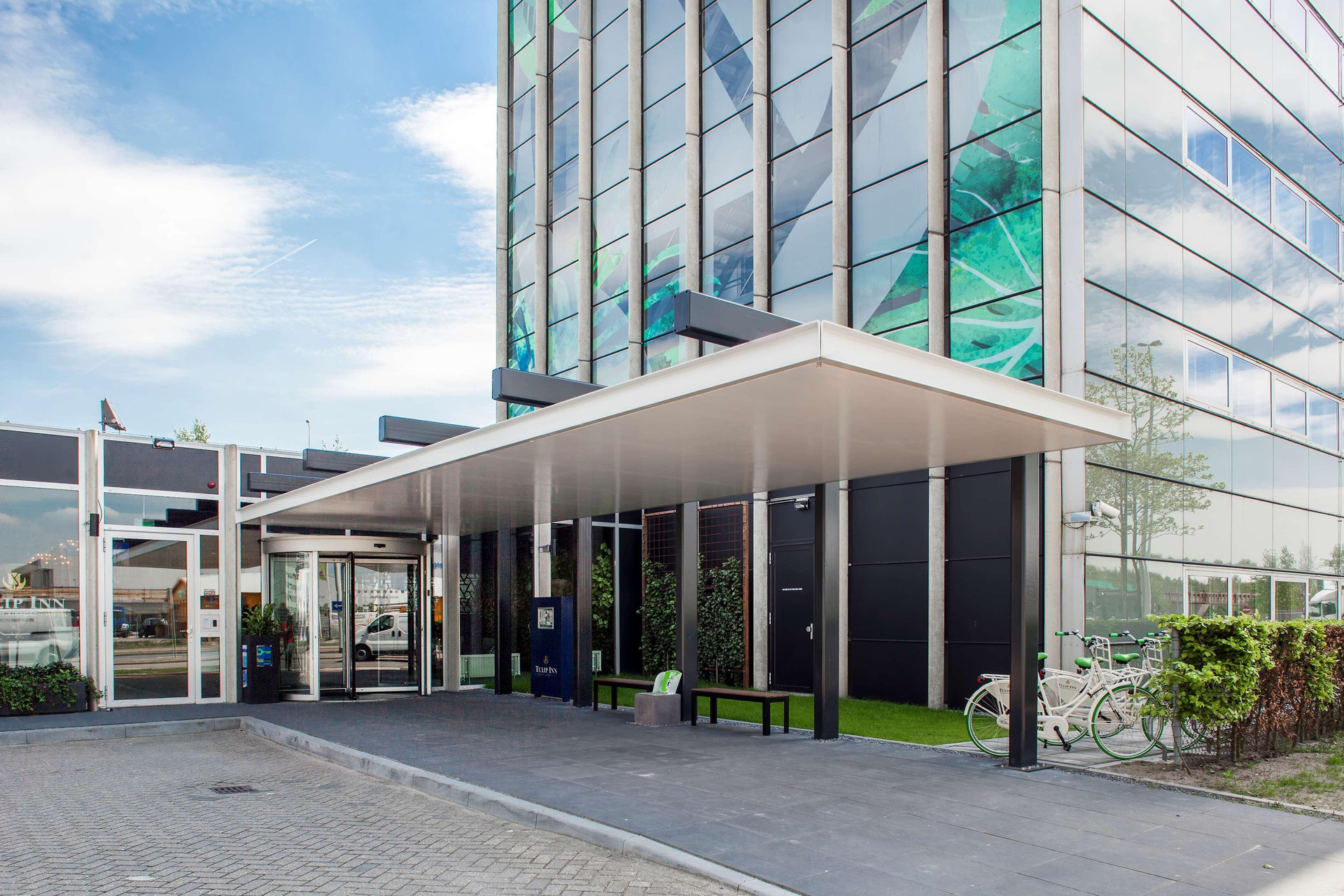 Vista Exterior ibis Styles Amsterdam Airport