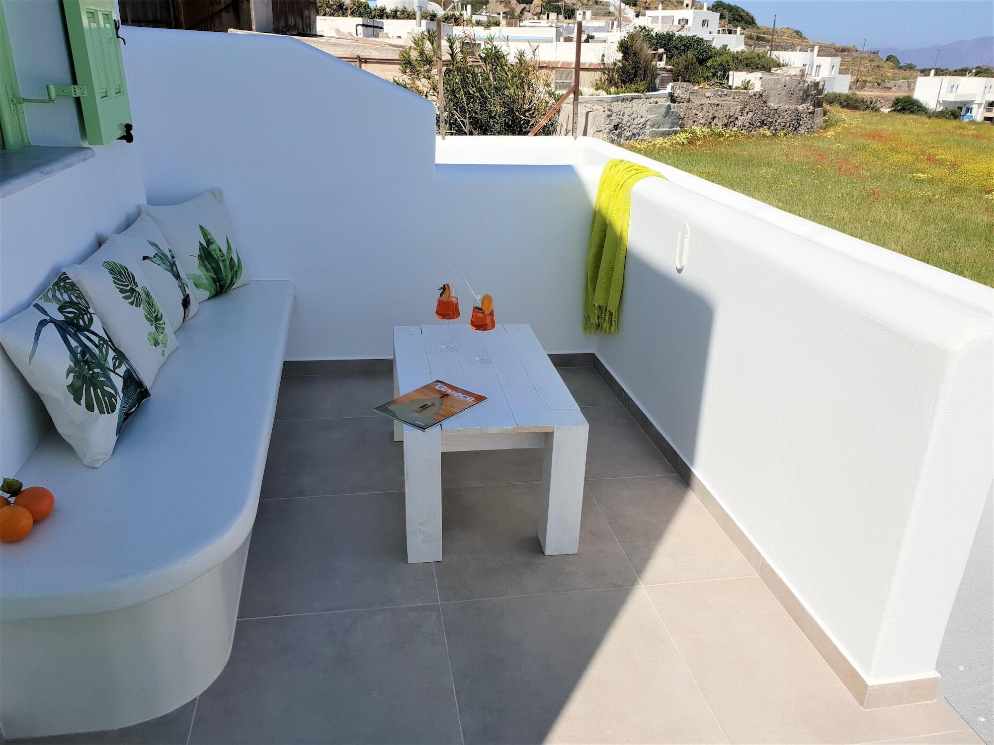 Vista Exterior Efthimias Rooms