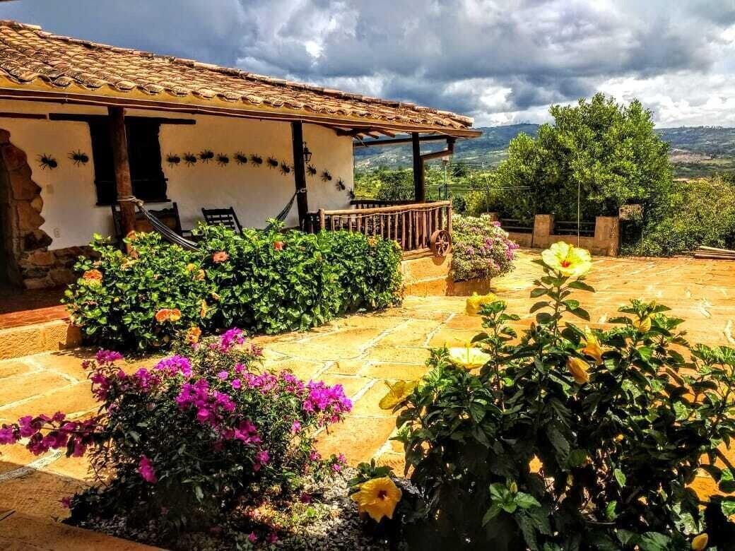 Comodidades del Alojamiento La Loma Hotel Barichara