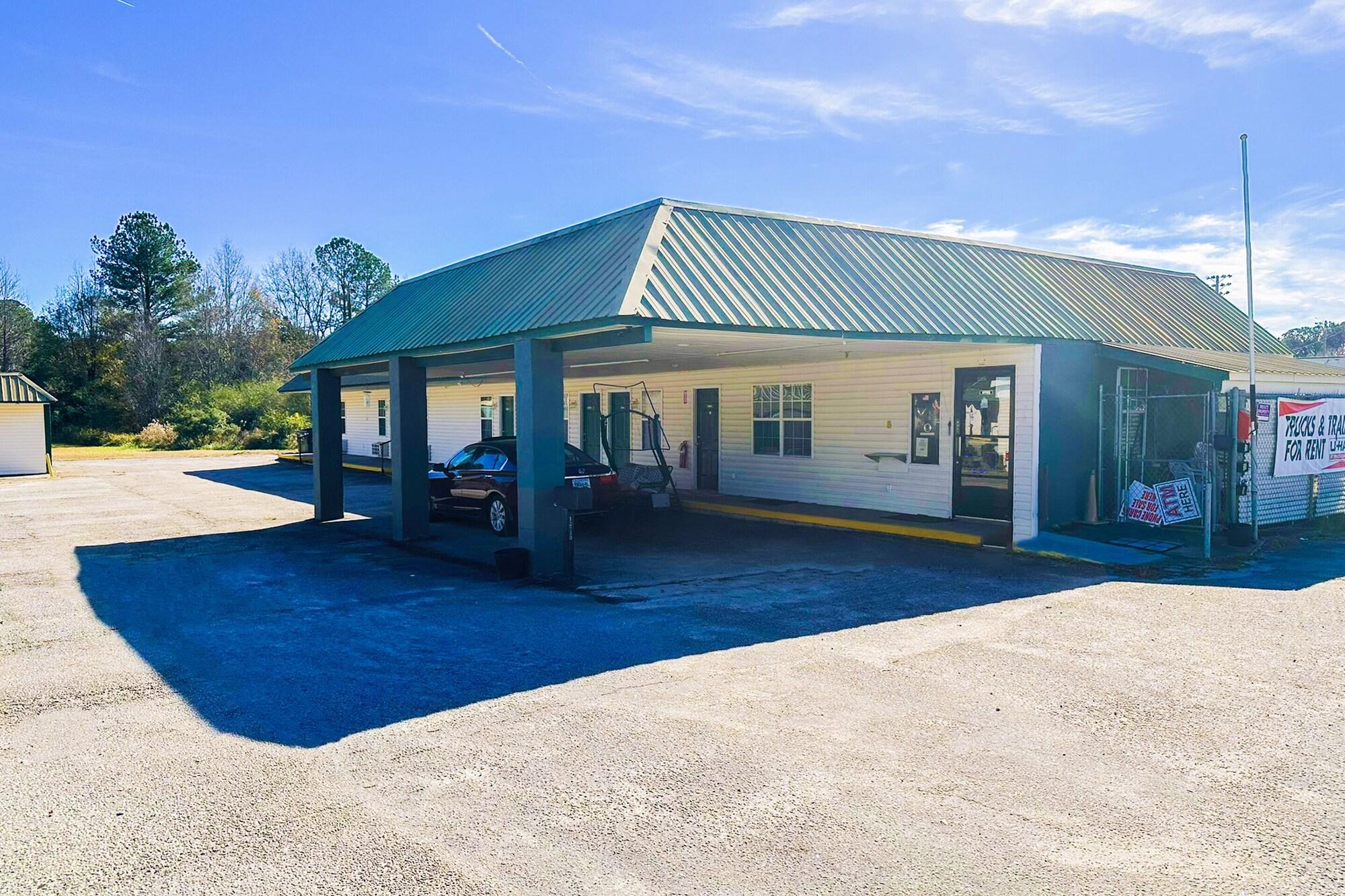Vista Exterior Sparta Seven Motel By OYO near Milledgeville