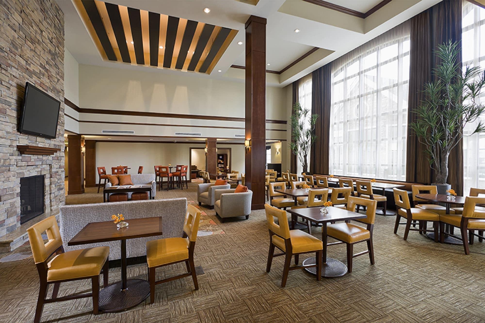 Restaurant Staybridge Suites Montgomeryville by IHG