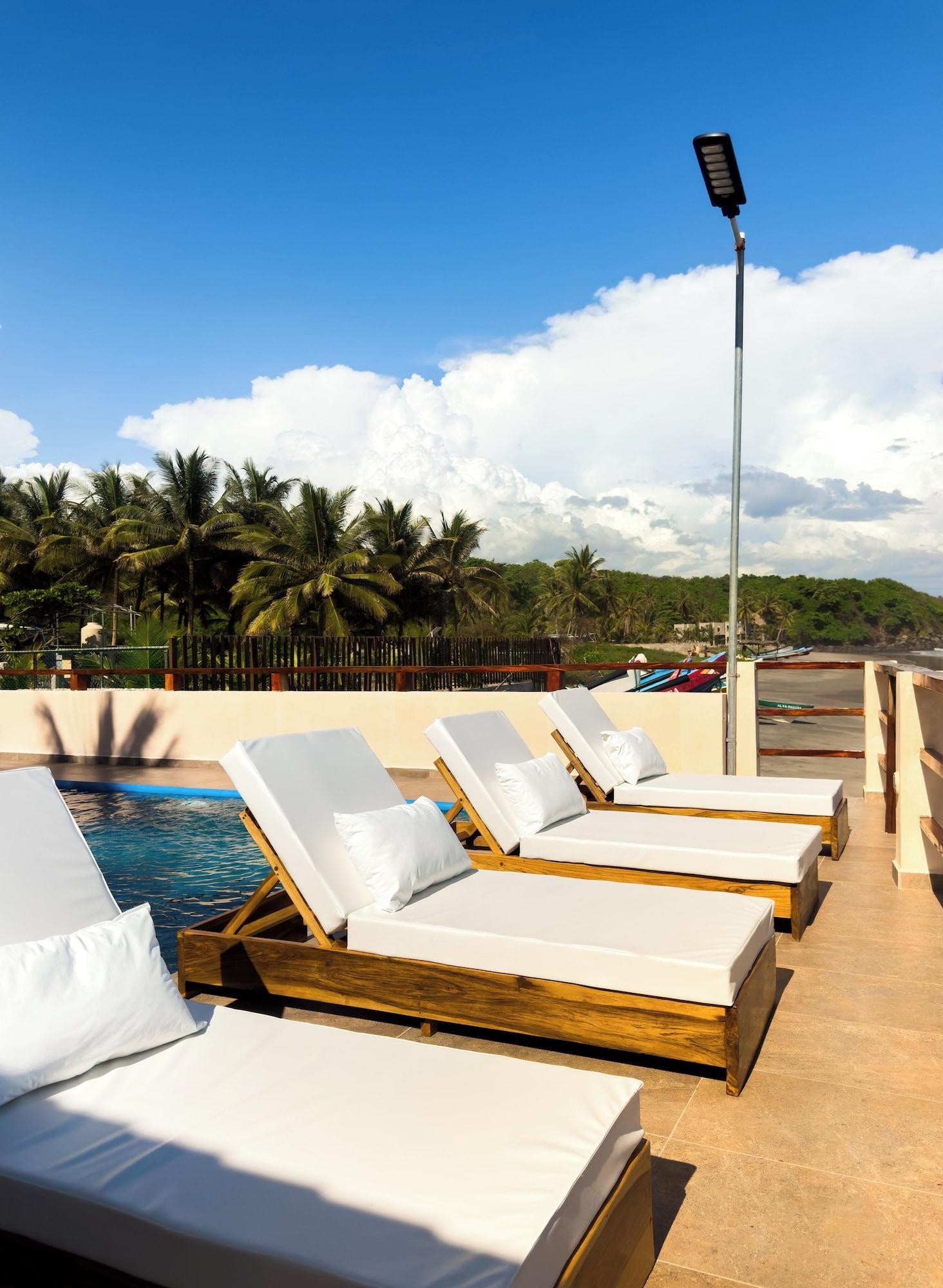 Vista Exterior Hotel Costa del Surf