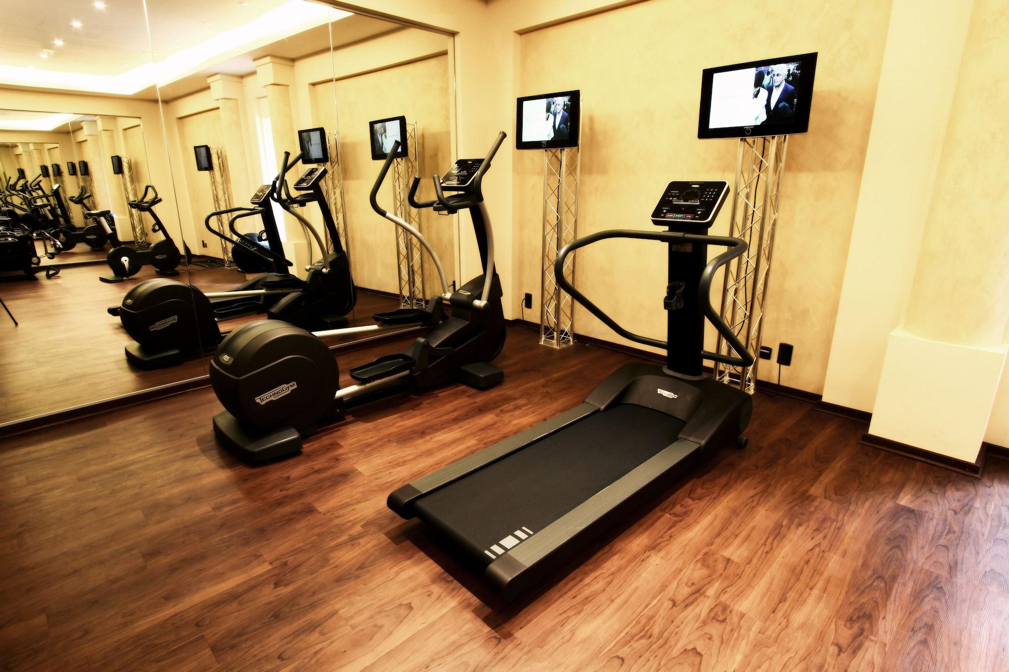 Gimnasio Marivaux Hotel