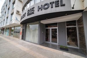 Alojamiento - Apart Hotel Rivadavia 815