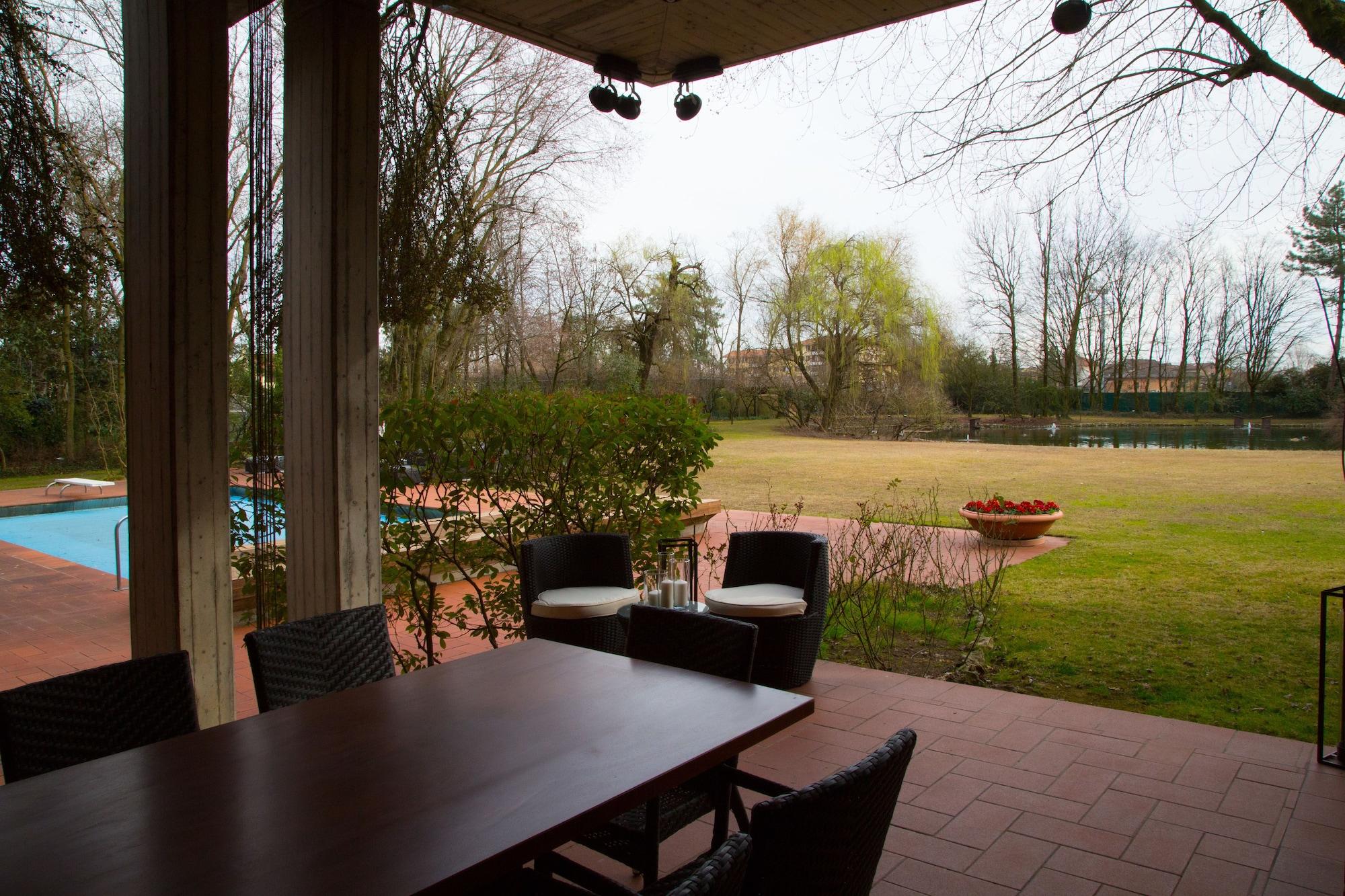 Comodidades del Alojamiento Country Hub Milano