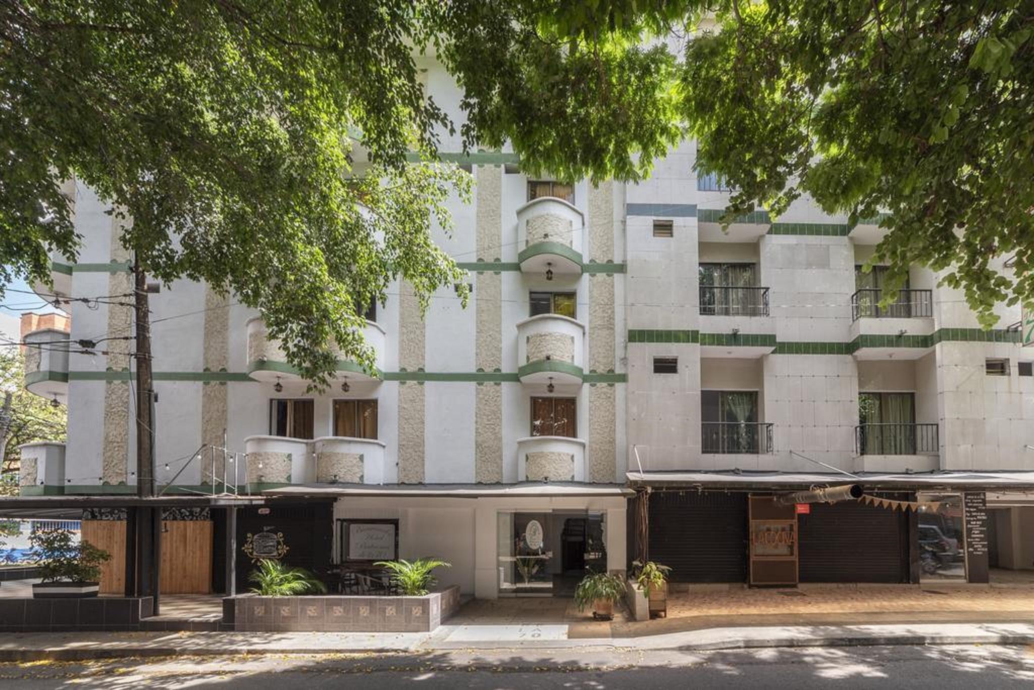 Vista Exterior Hotel Balcones de la 70