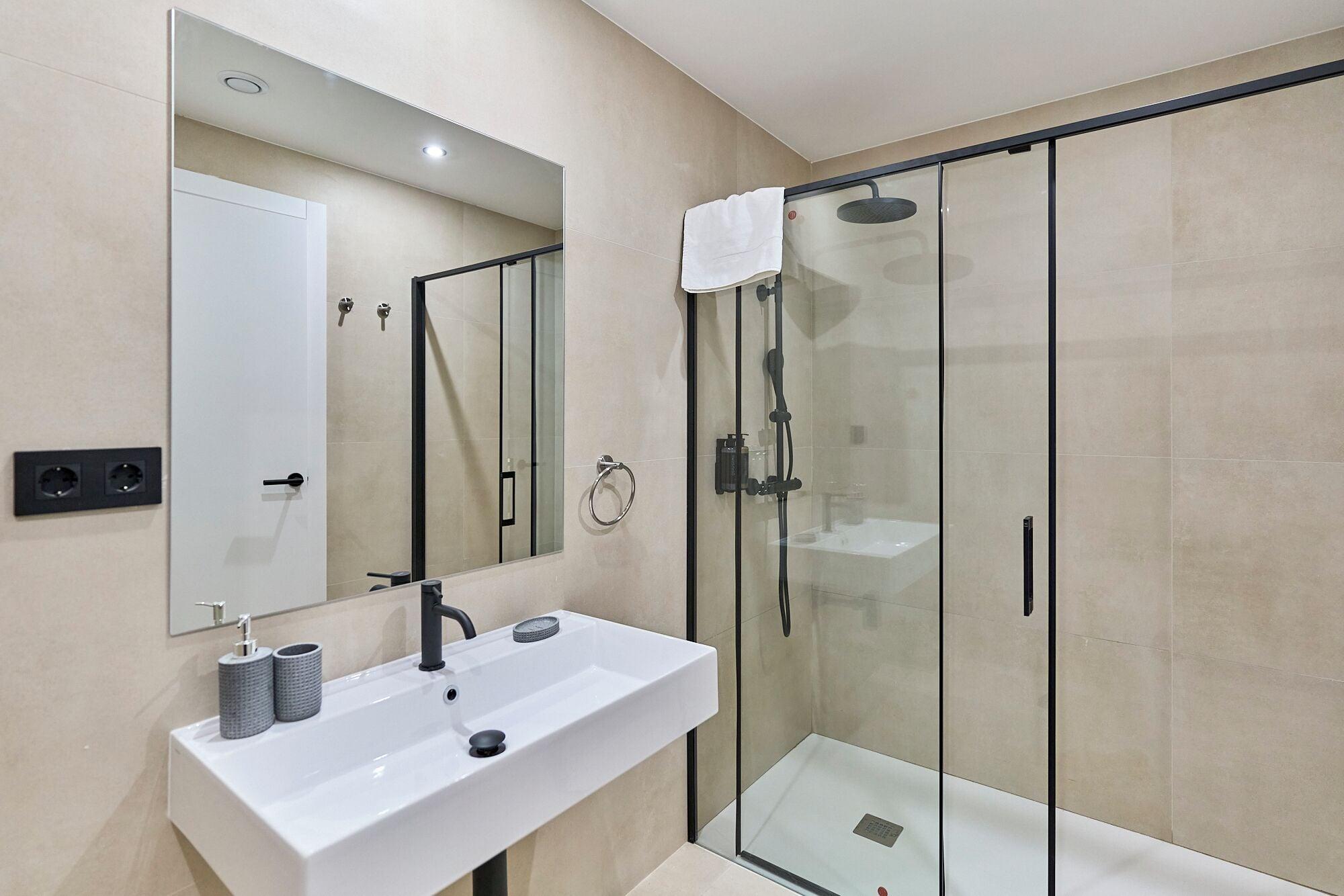 Equipamiento de Habitación Sant Adrià Urban Suites by gaiarooms