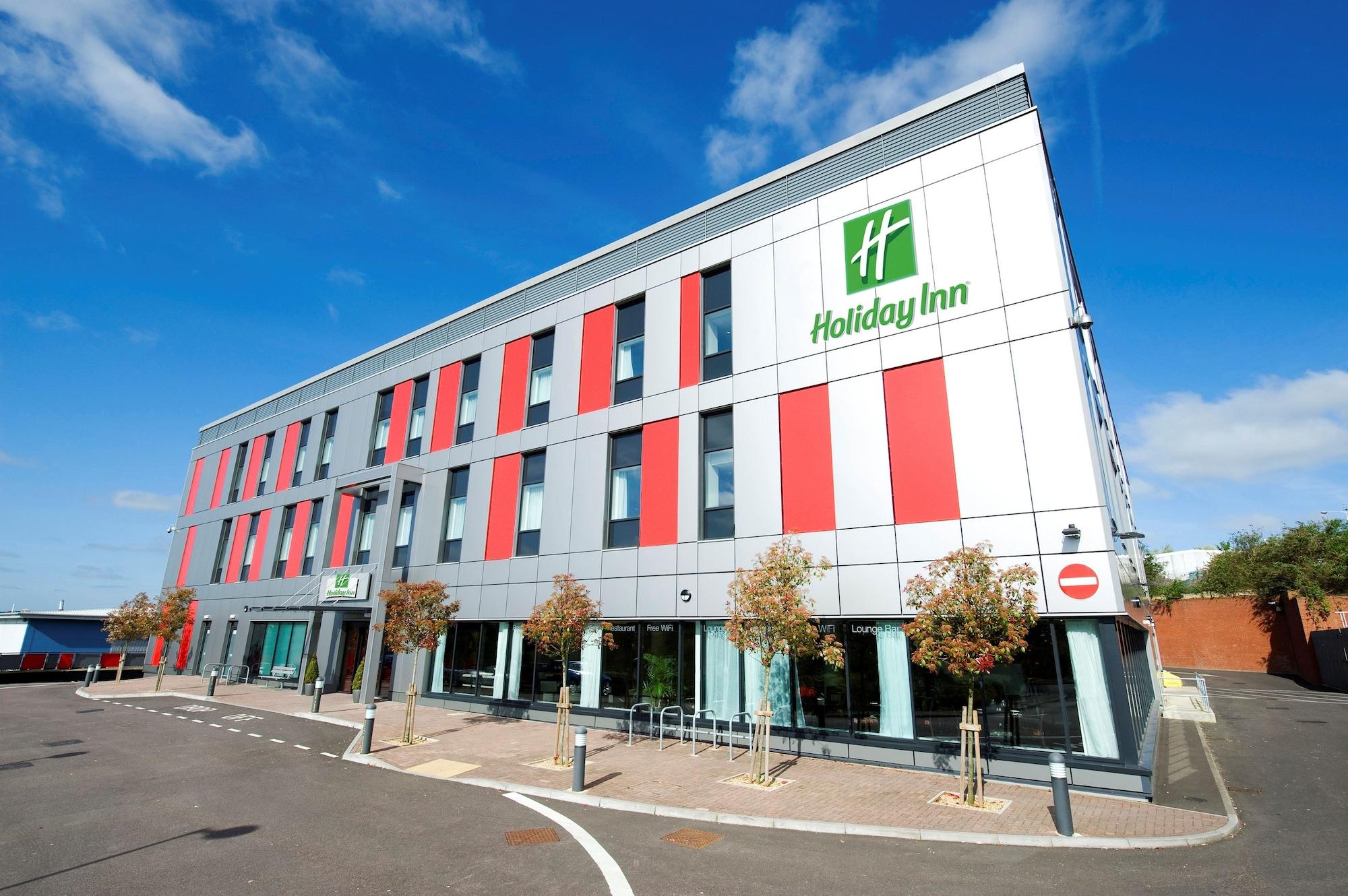Vista Exterior Holiday Inn London - Luton Airport by IHG