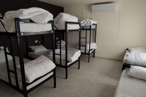 Alojamiento - MOUNT41 Hostel