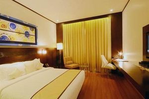 Alojamiento - Monotel Luxury Business Hotel