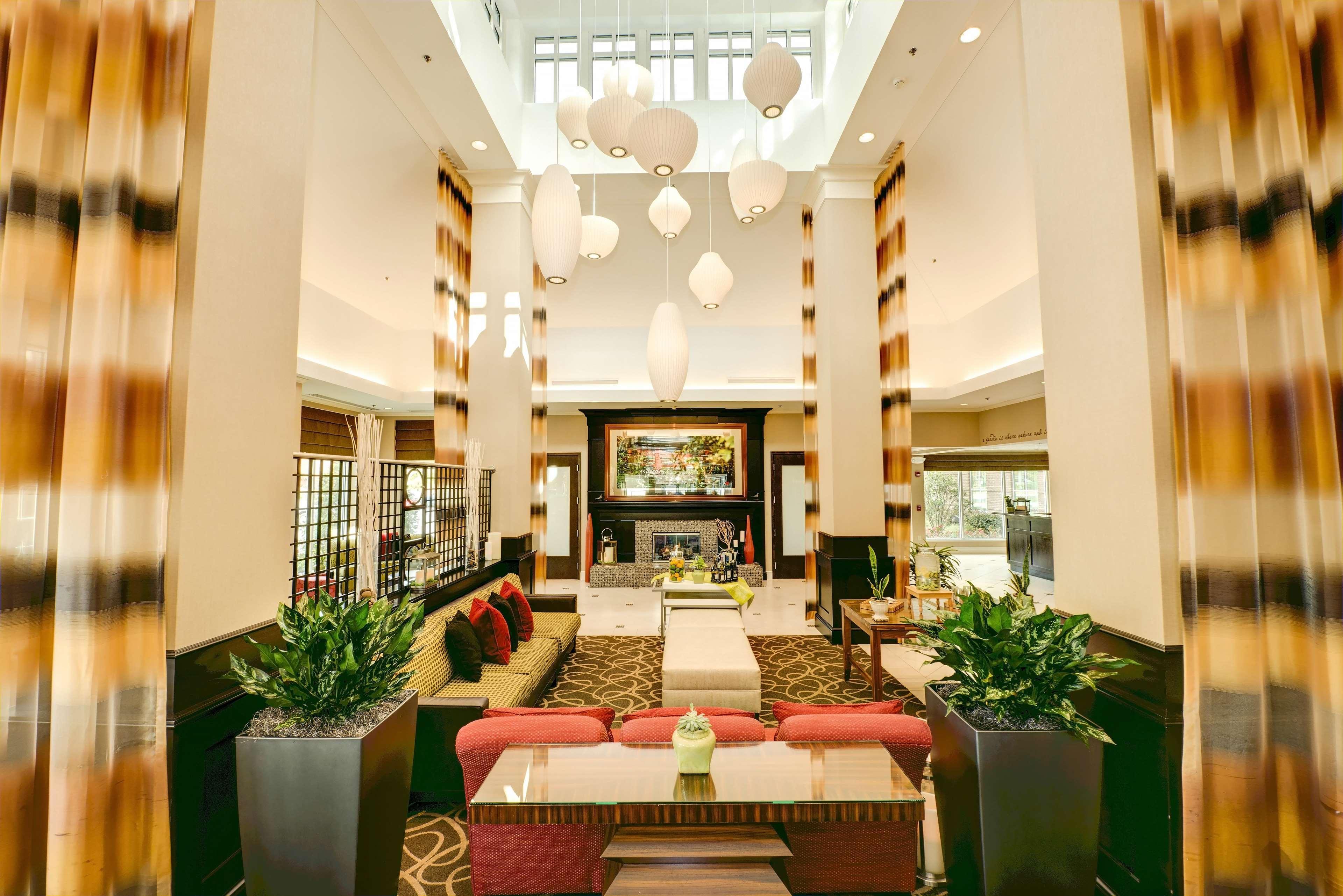 Vista Lobby Hilton Garden Inn Columbia Northeast