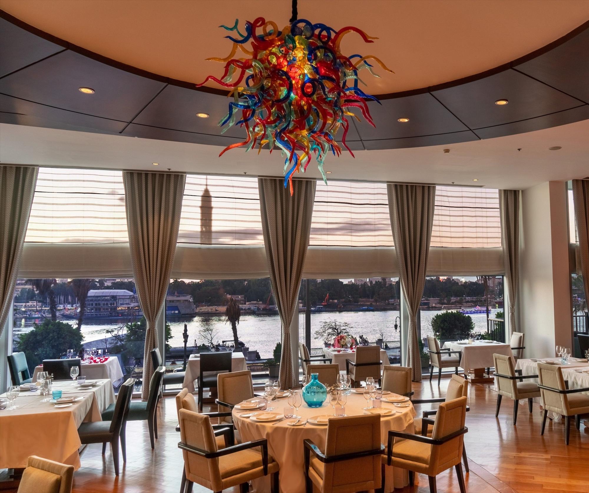 Restaurant The Nile Ritz-Carlton, Cairo