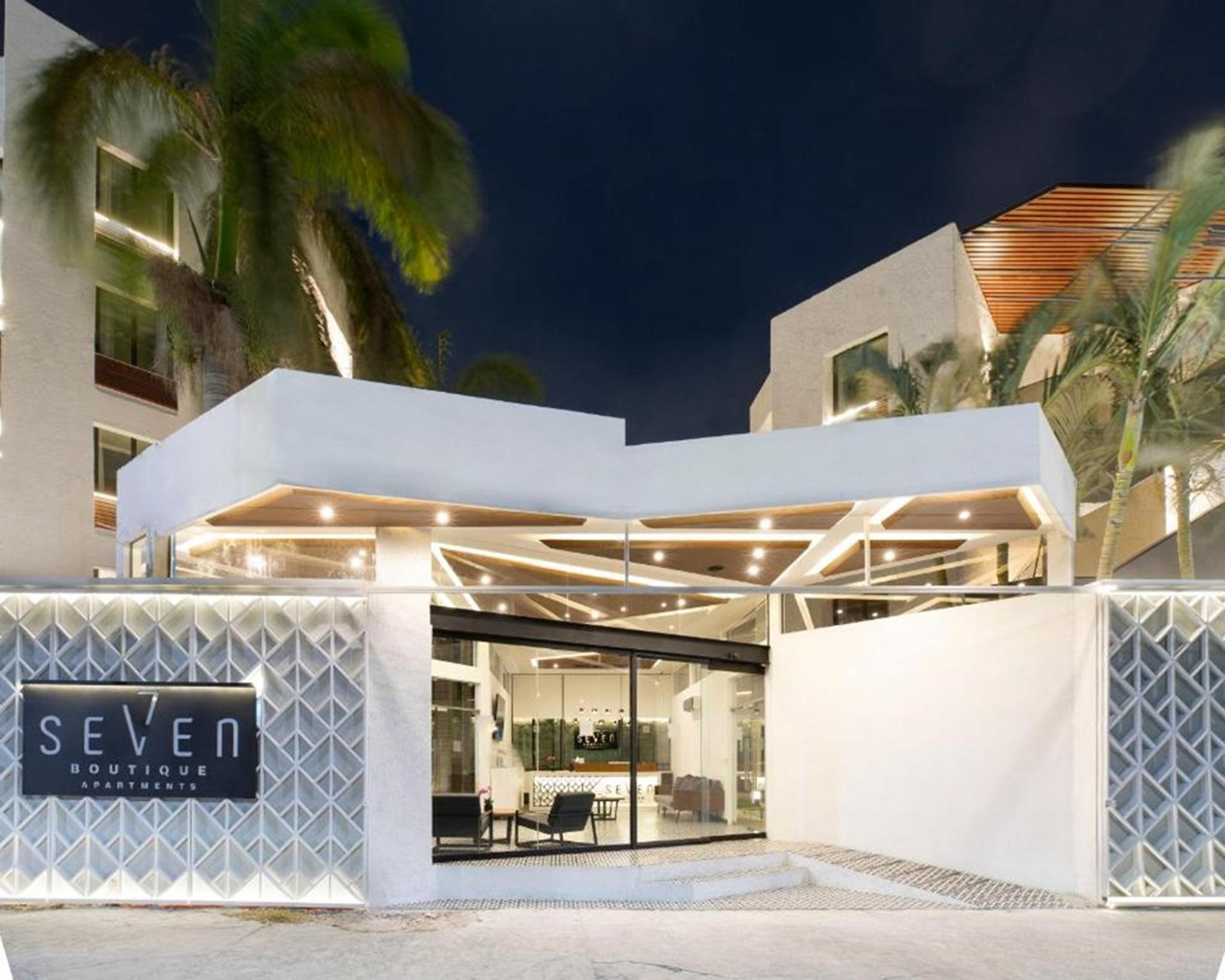 Vista Exterior Seven Boutique Apartments Cancún