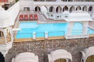 Alojamiento - Hotel Rajasthan Palace Jaipur