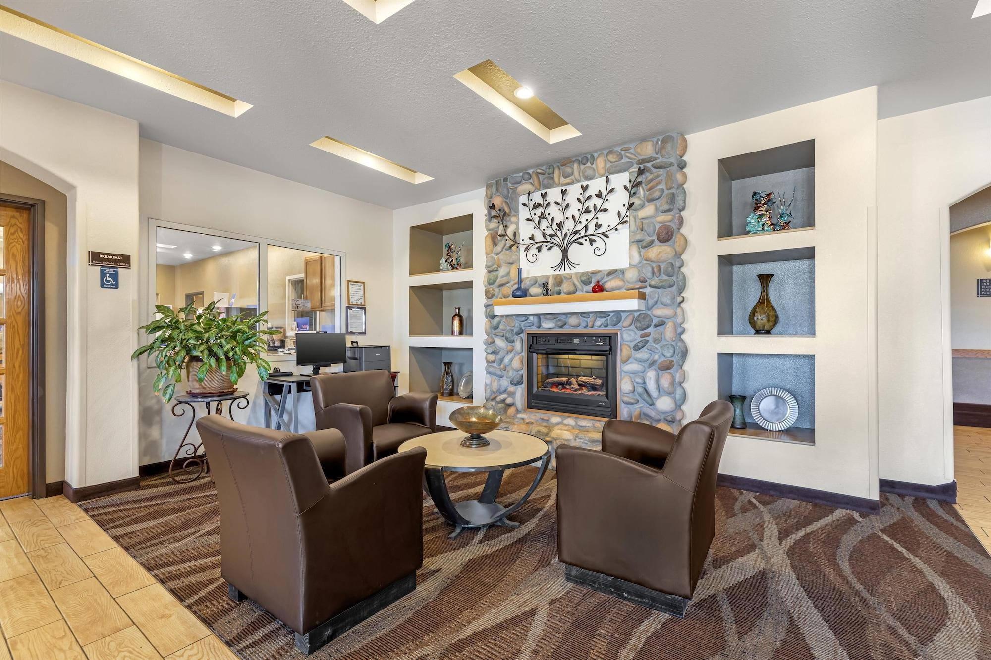 Vista Lobby Best Western Firestone Inn & Suites