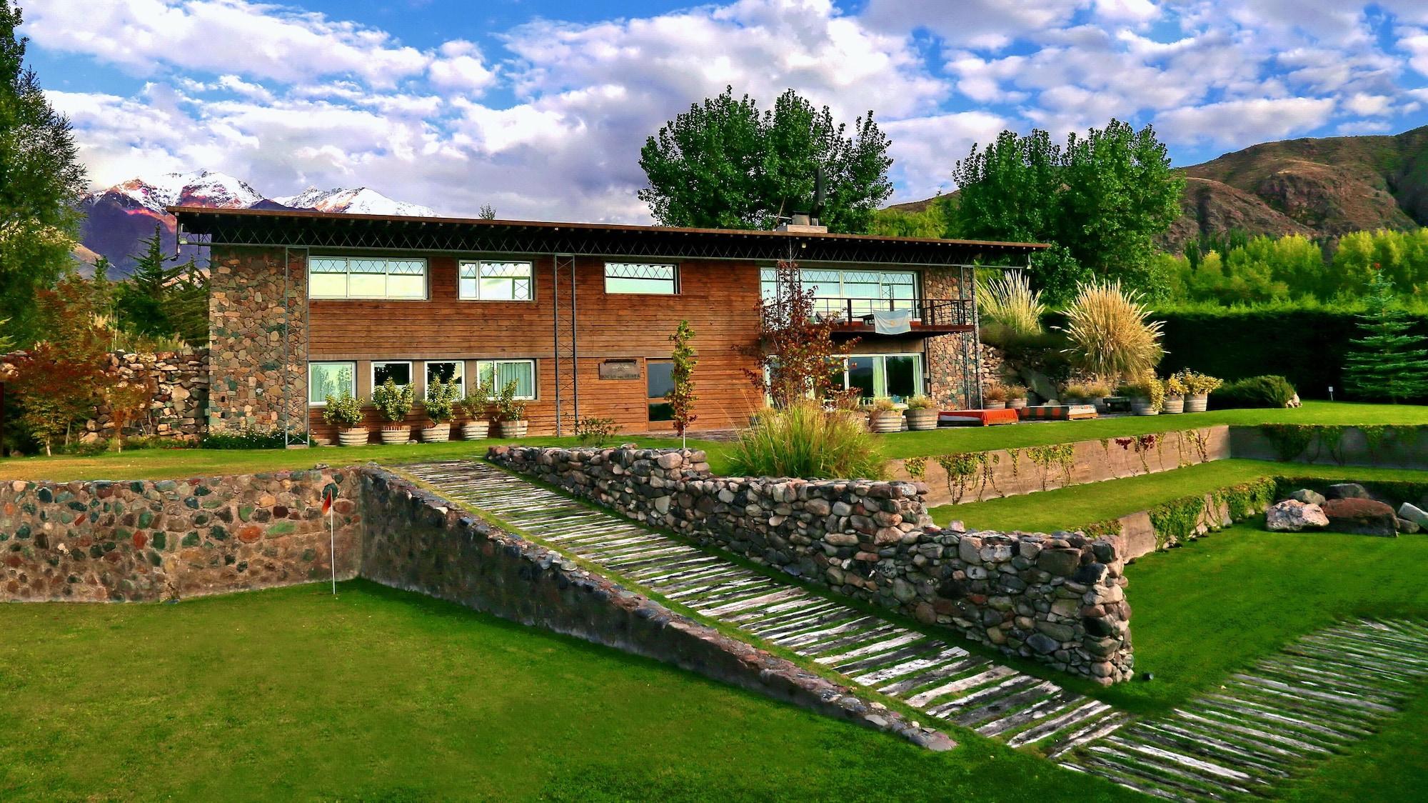 Varios Lodge Rocas del Plata