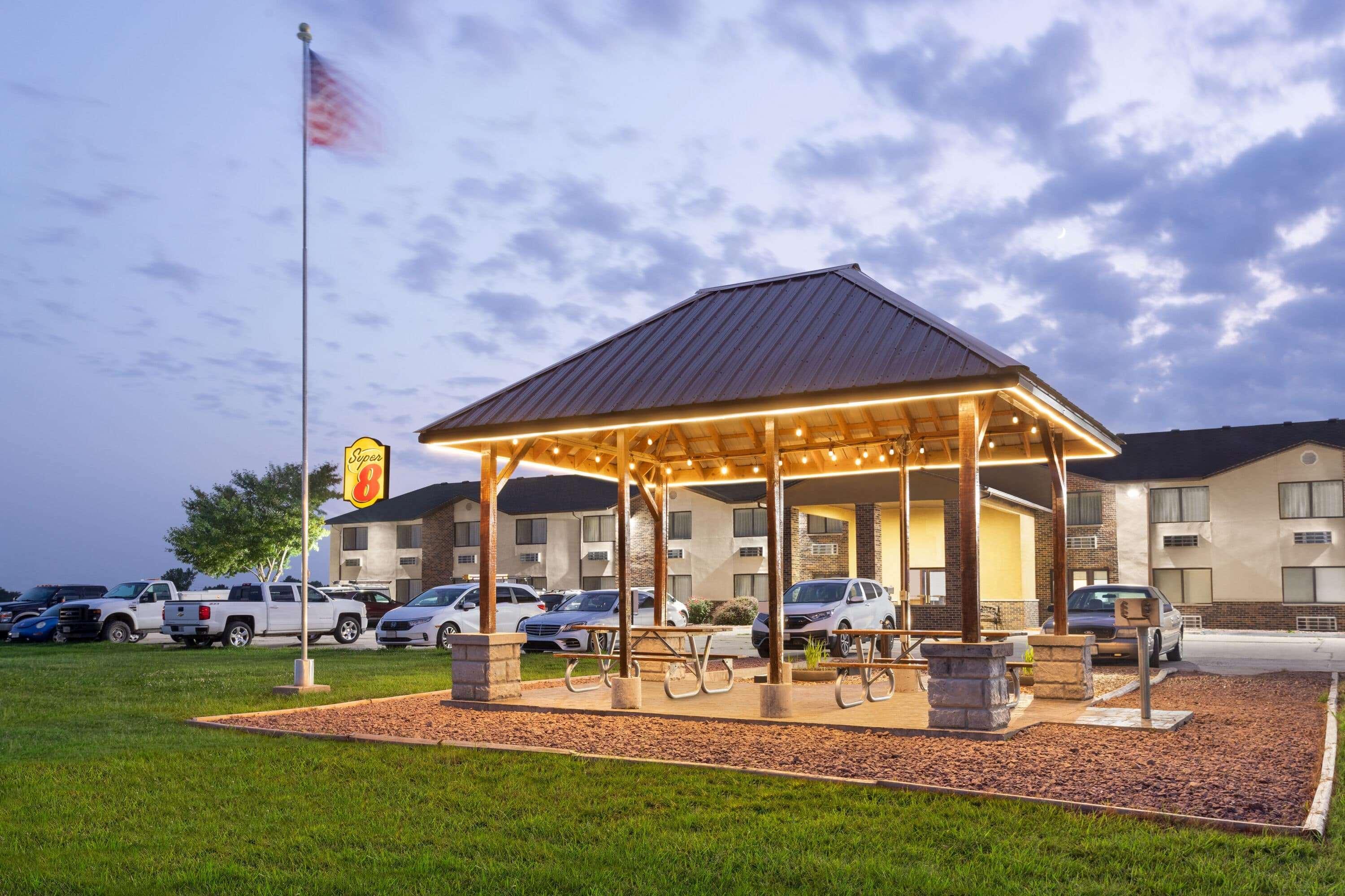 Vista Exterior Super 8 by Wyndham Chillicothe