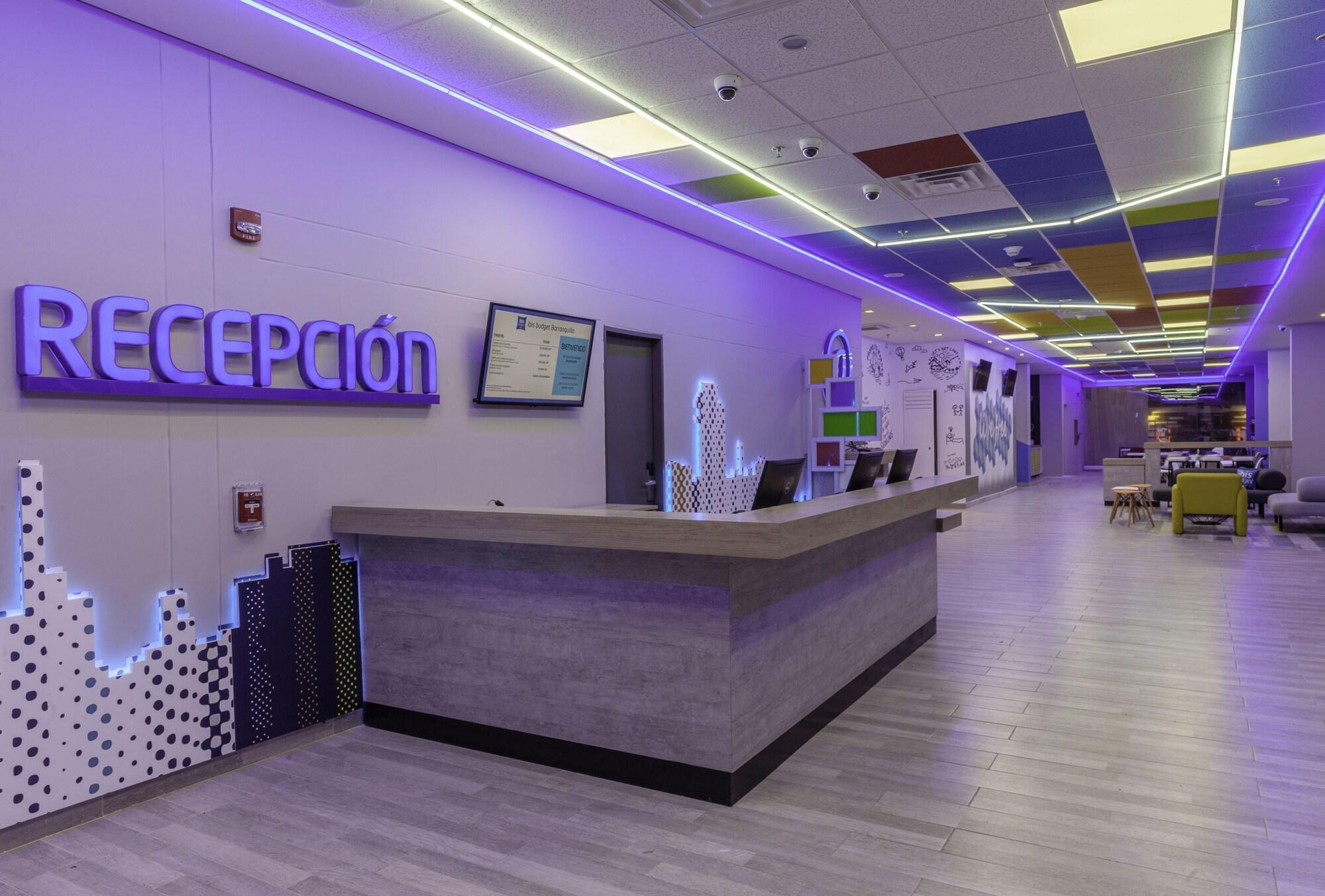 Vista Lobby ibis budget Barranquilla