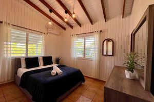 Alquiler Vacacional - Relaxing 5BR Country Getaway w/ Heated Pool · Perfect for Groups