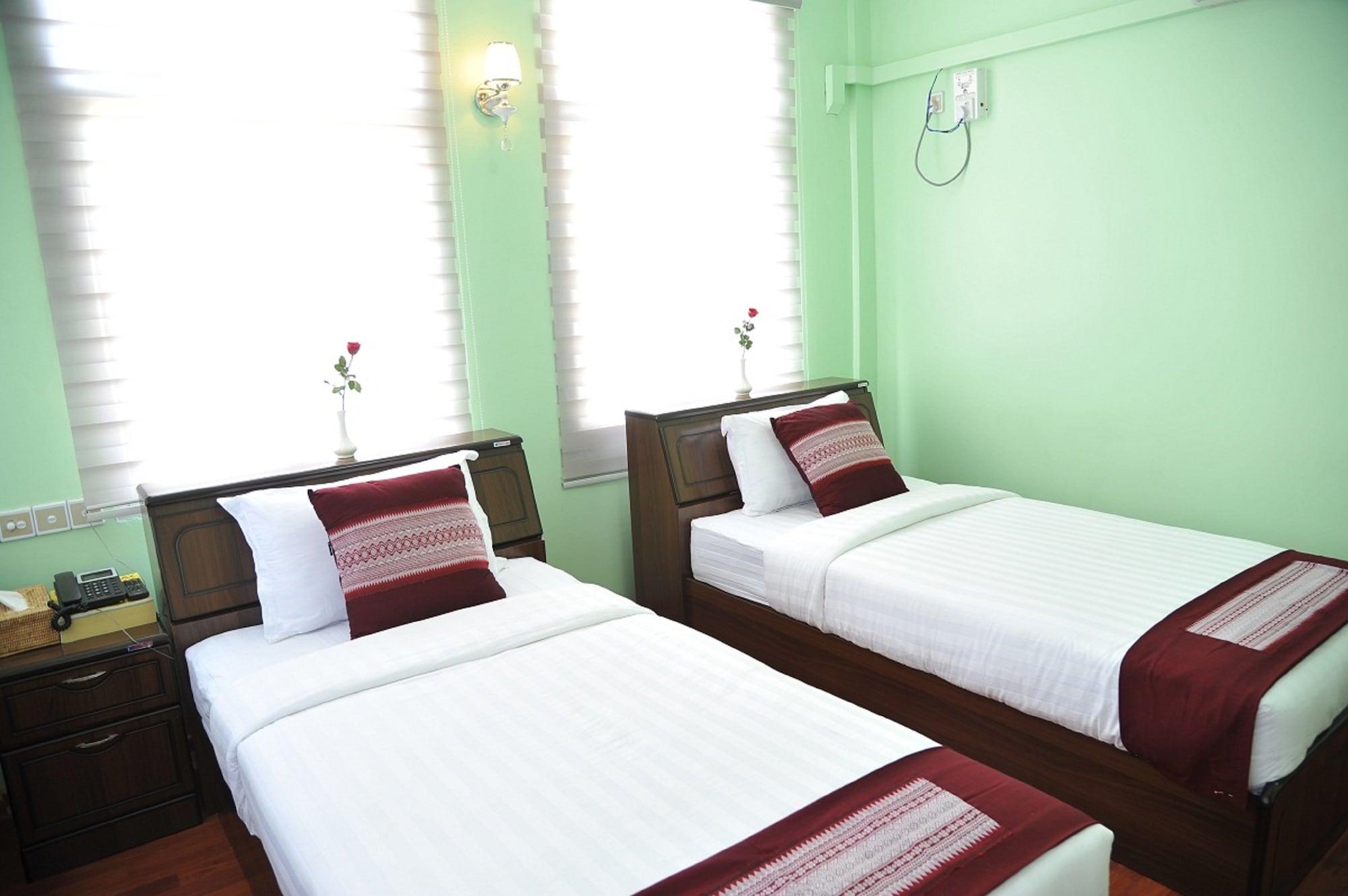 Varios Night Sweet Hotel