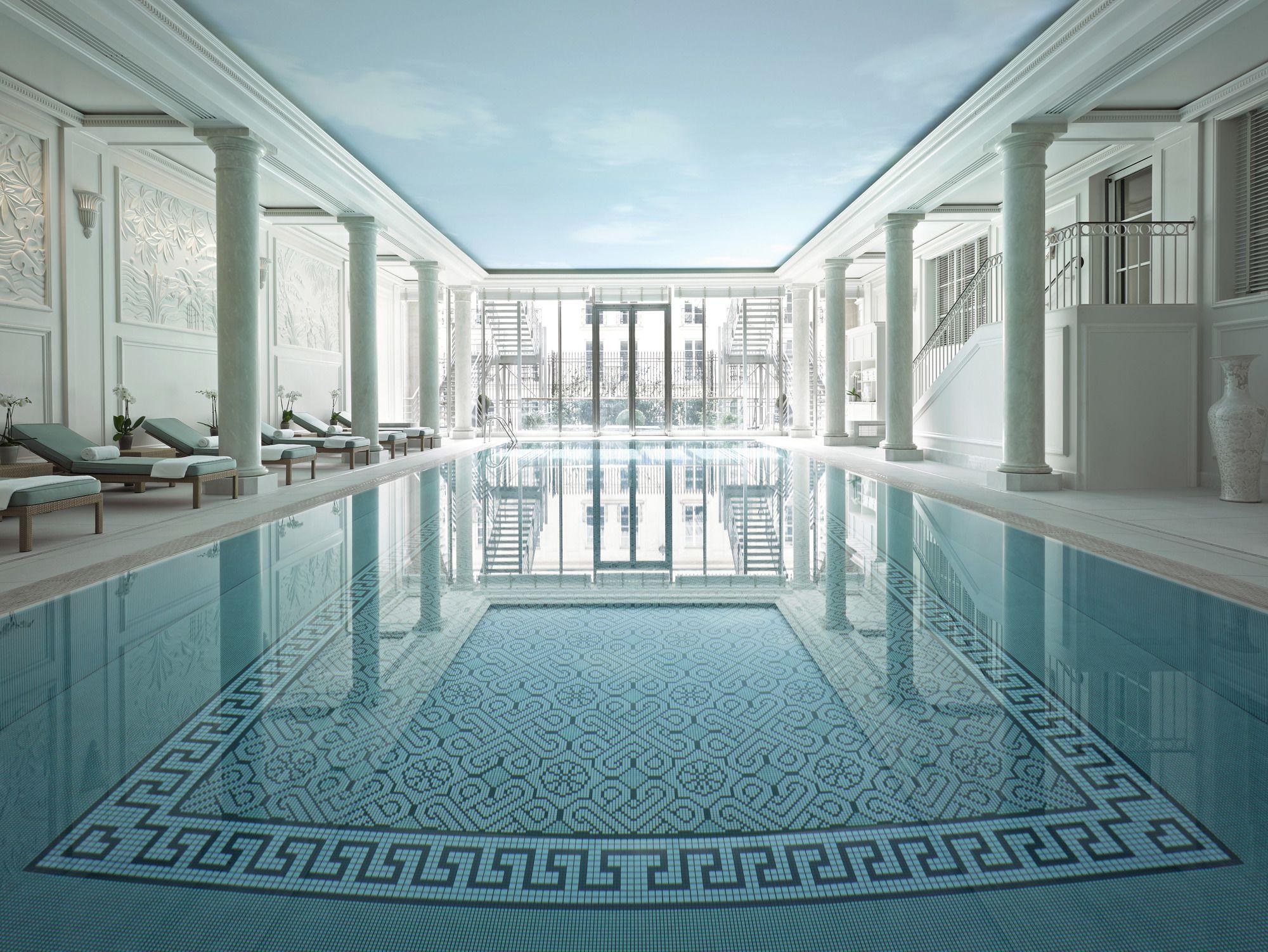 Hotel Shangri-La Hotel Paris