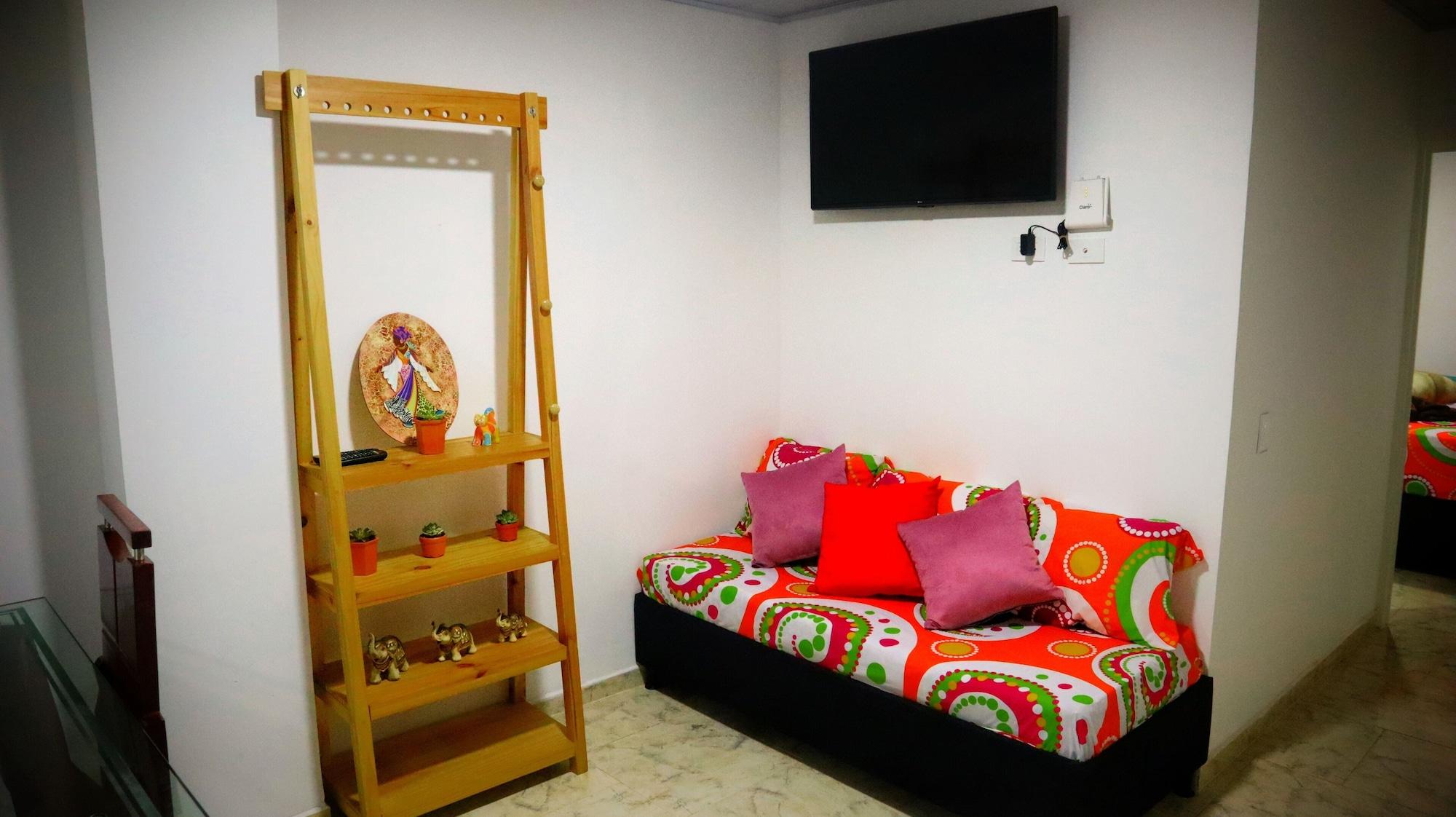 Comodidades del Alojamiento HOSTAL KASAMADOR