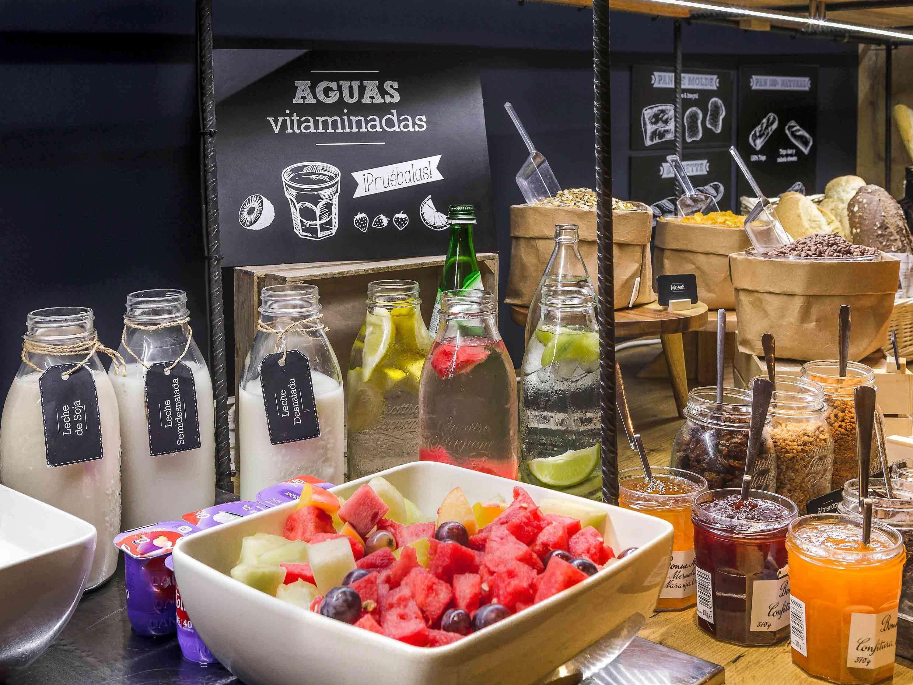 Restaurant ibis Styles Madrid Maravillas