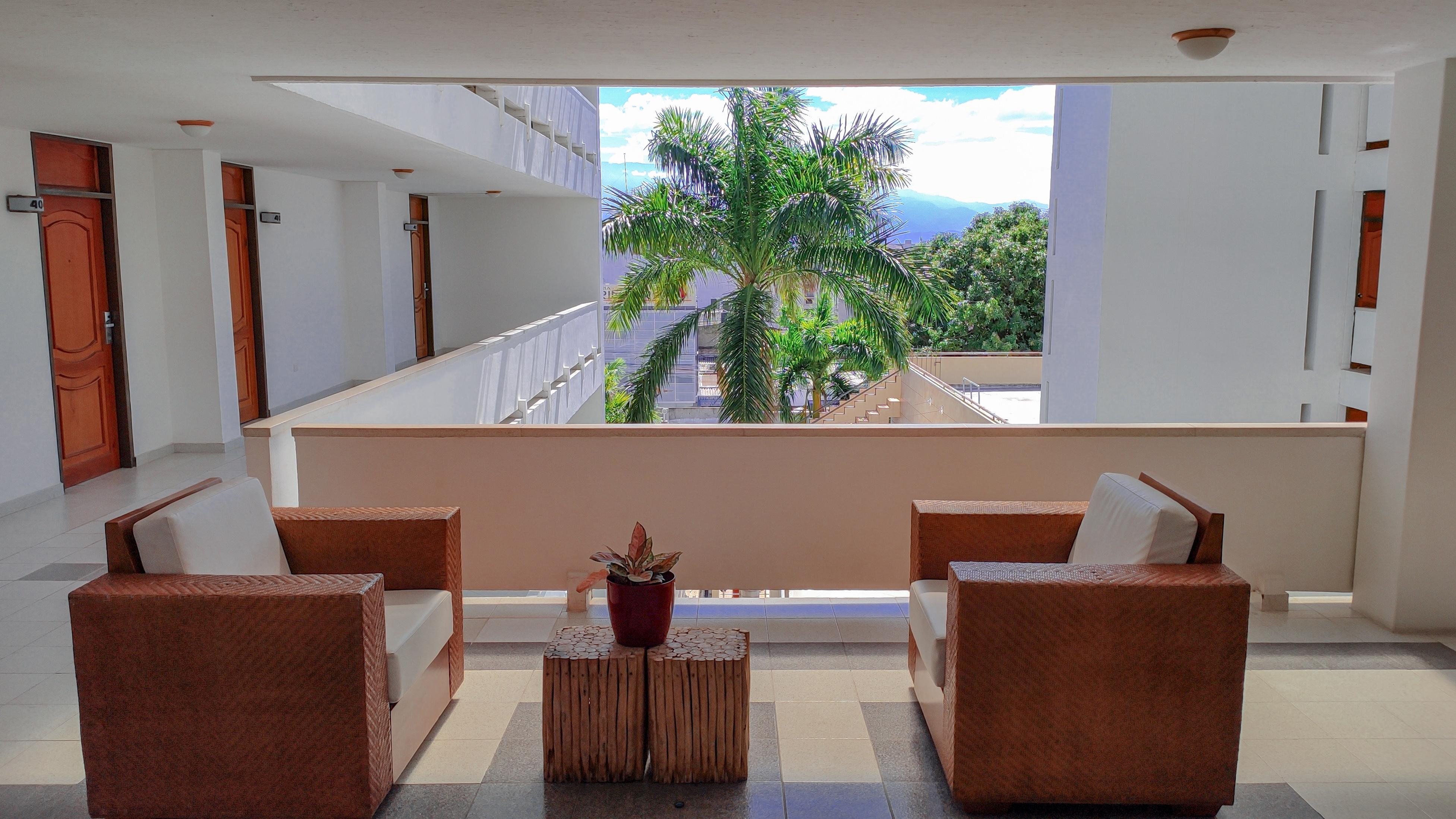 Varios Hotel Sicarare