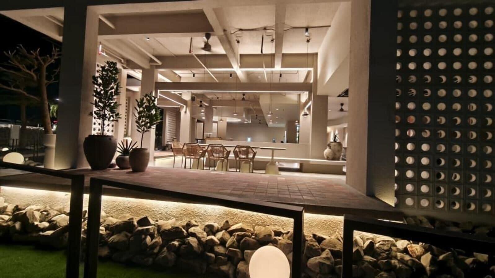 Vista Exterior Blanco Apartment Hotel